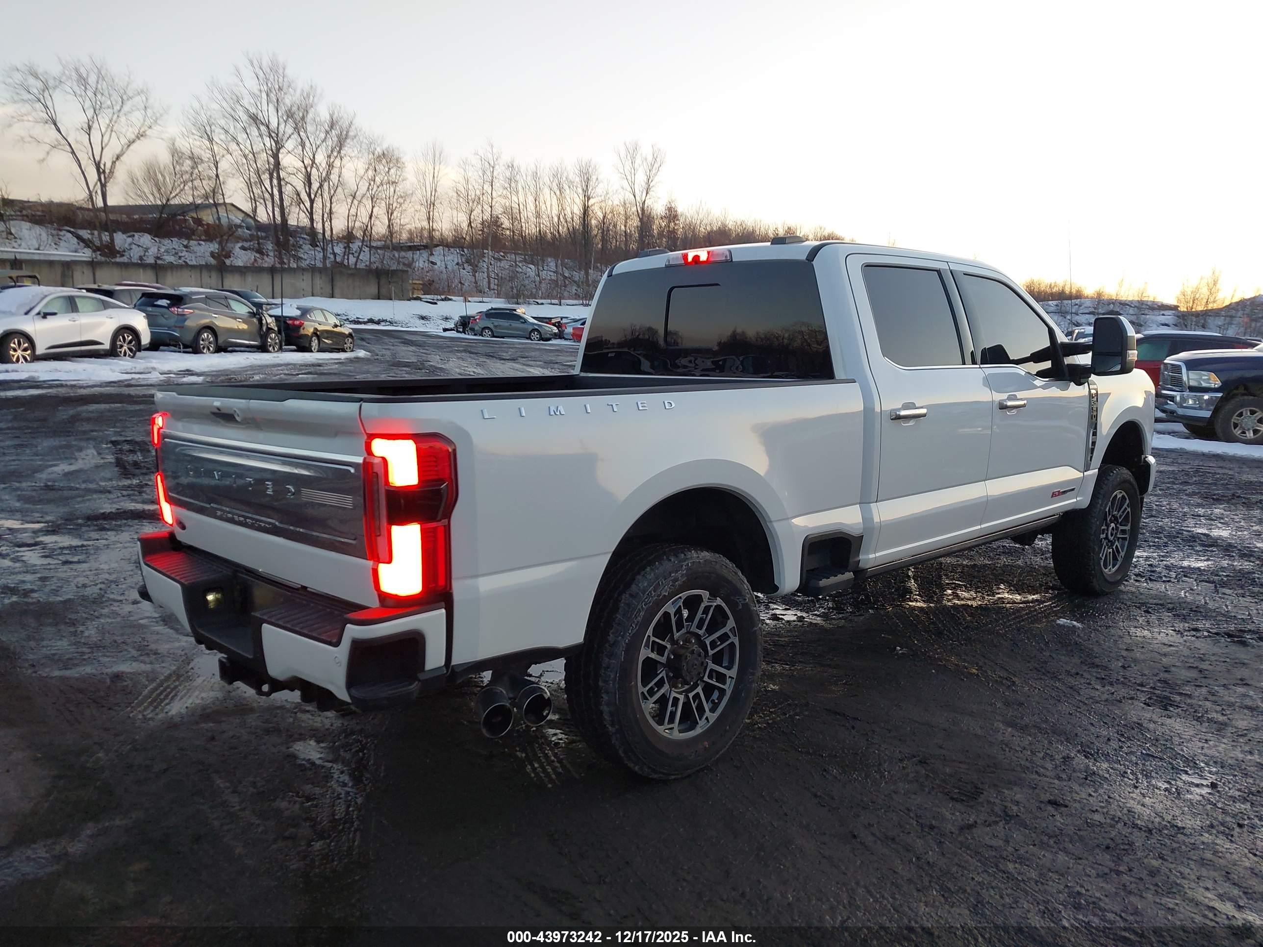 FORD F-350 image 4
