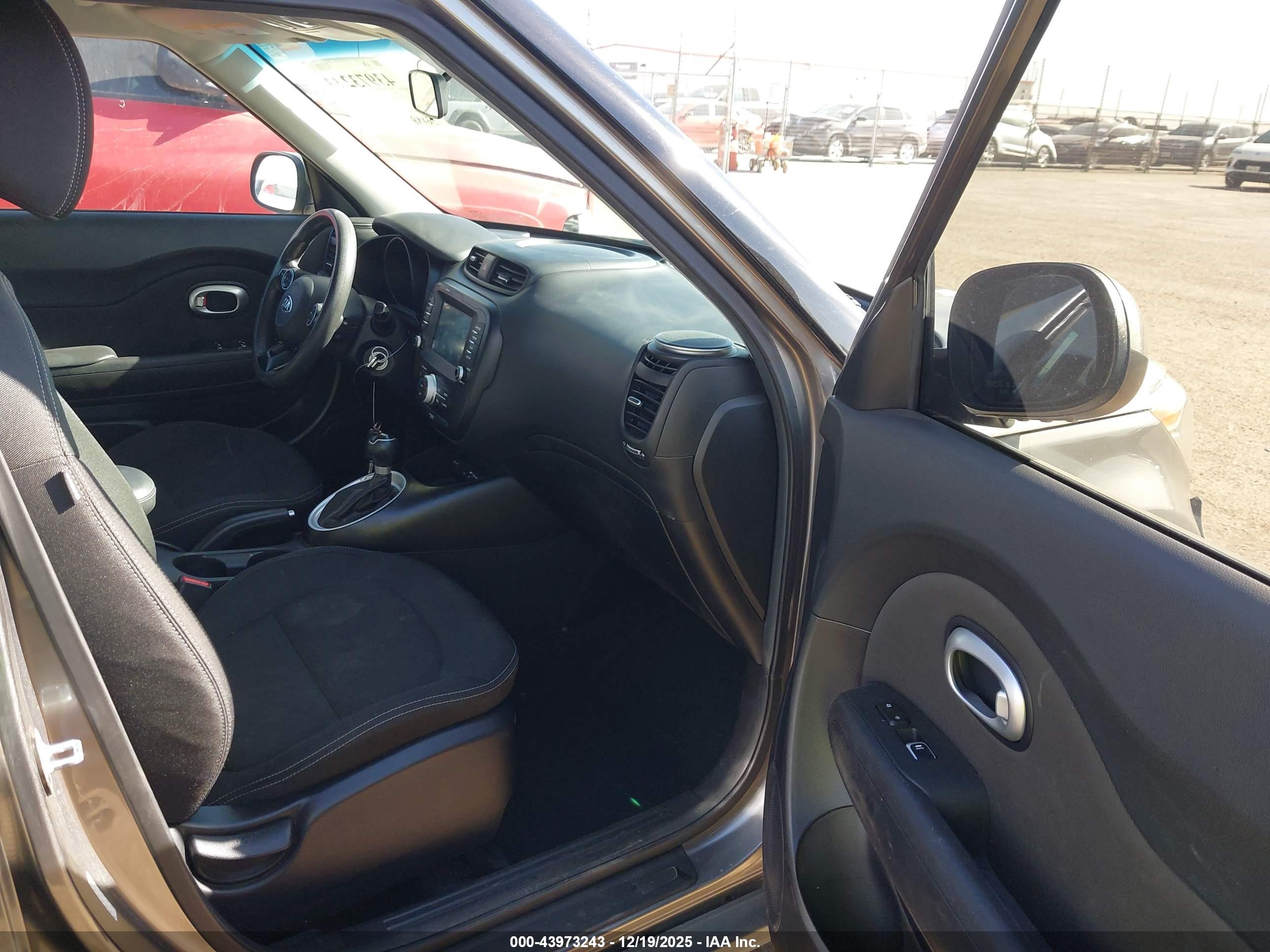 KIA SOUL image 5
