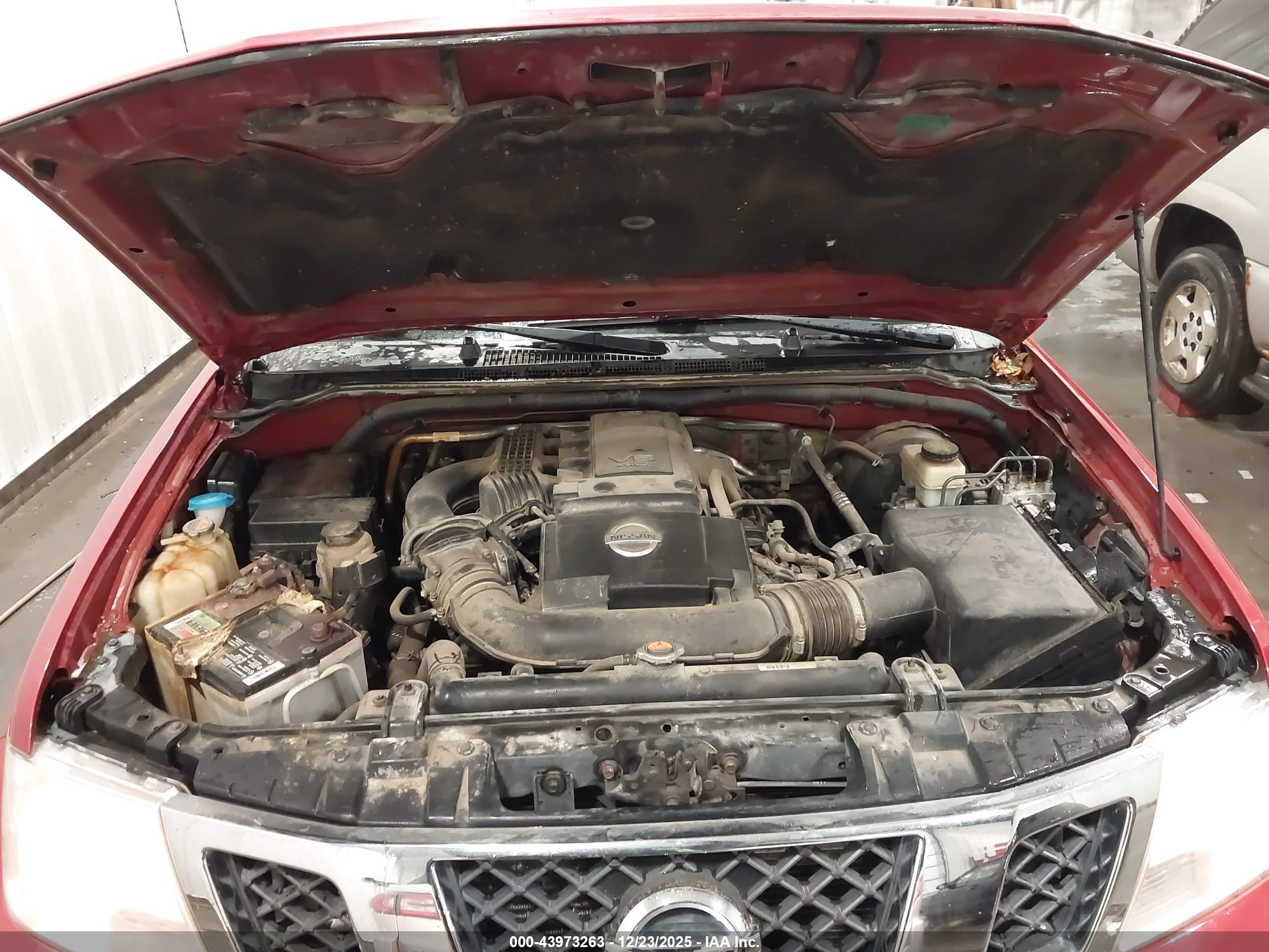 NISSAN FRONTIER image 10