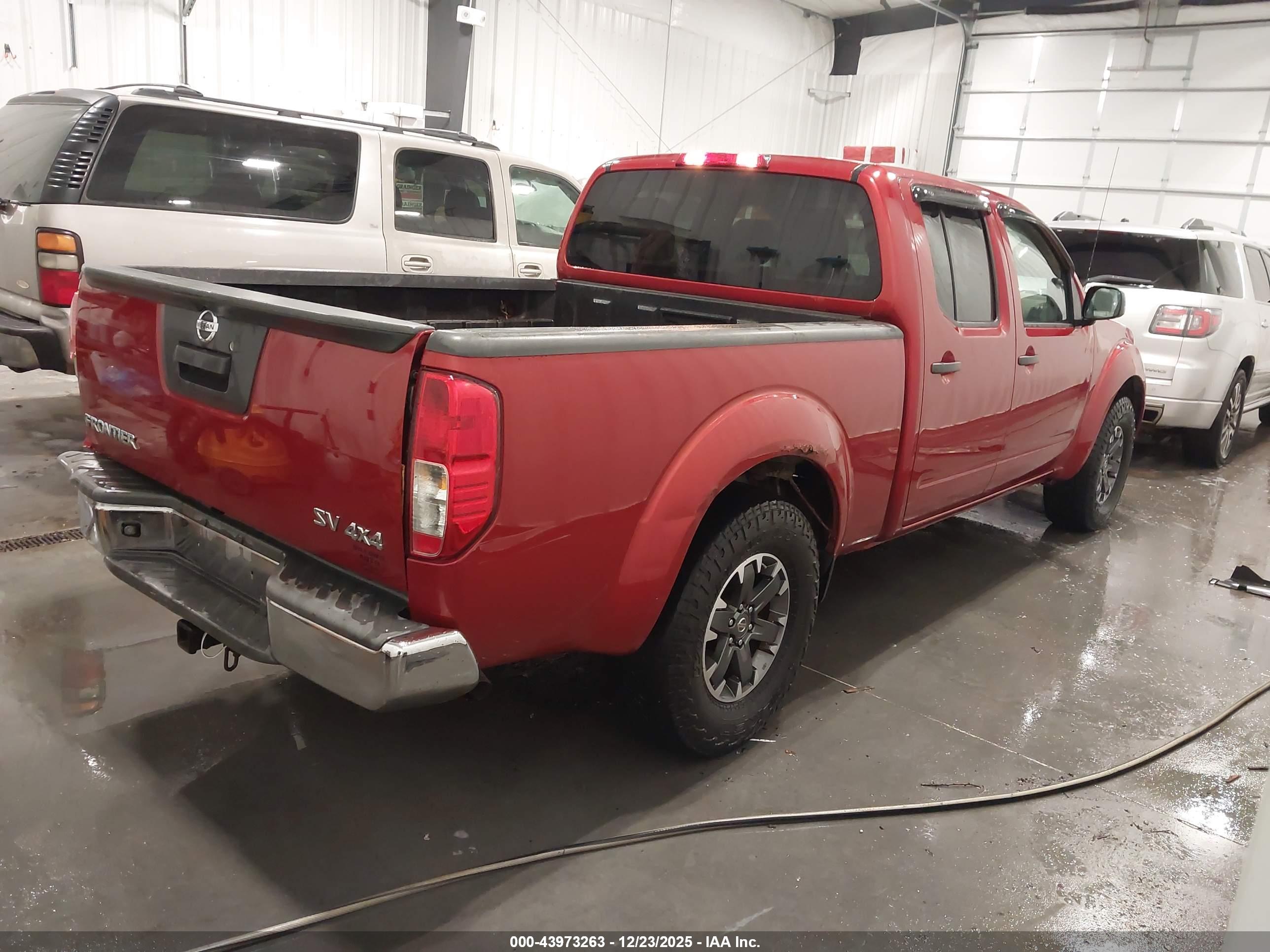 NISSAN FRONTIER image 4