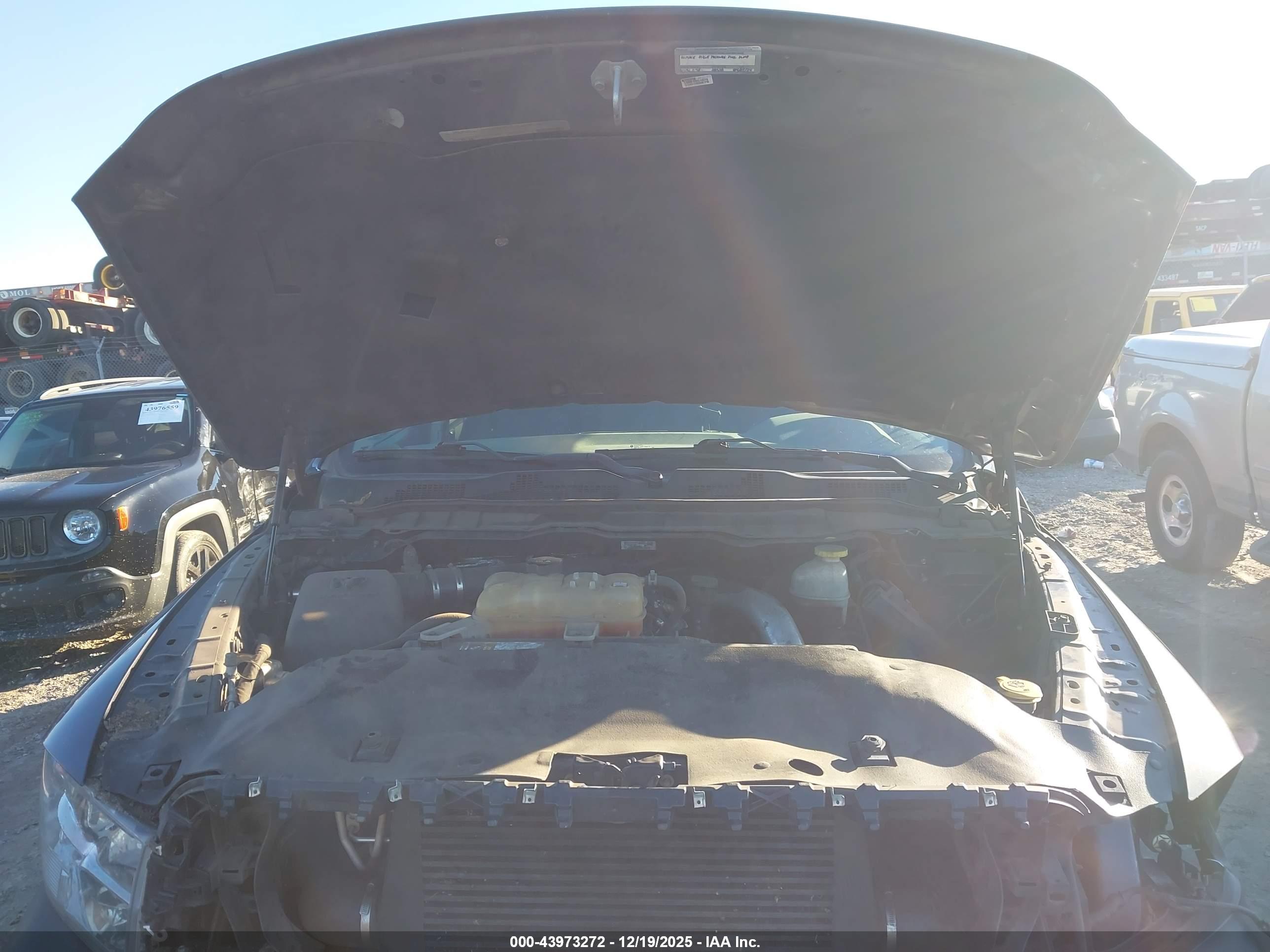 RAM 1500 image 10