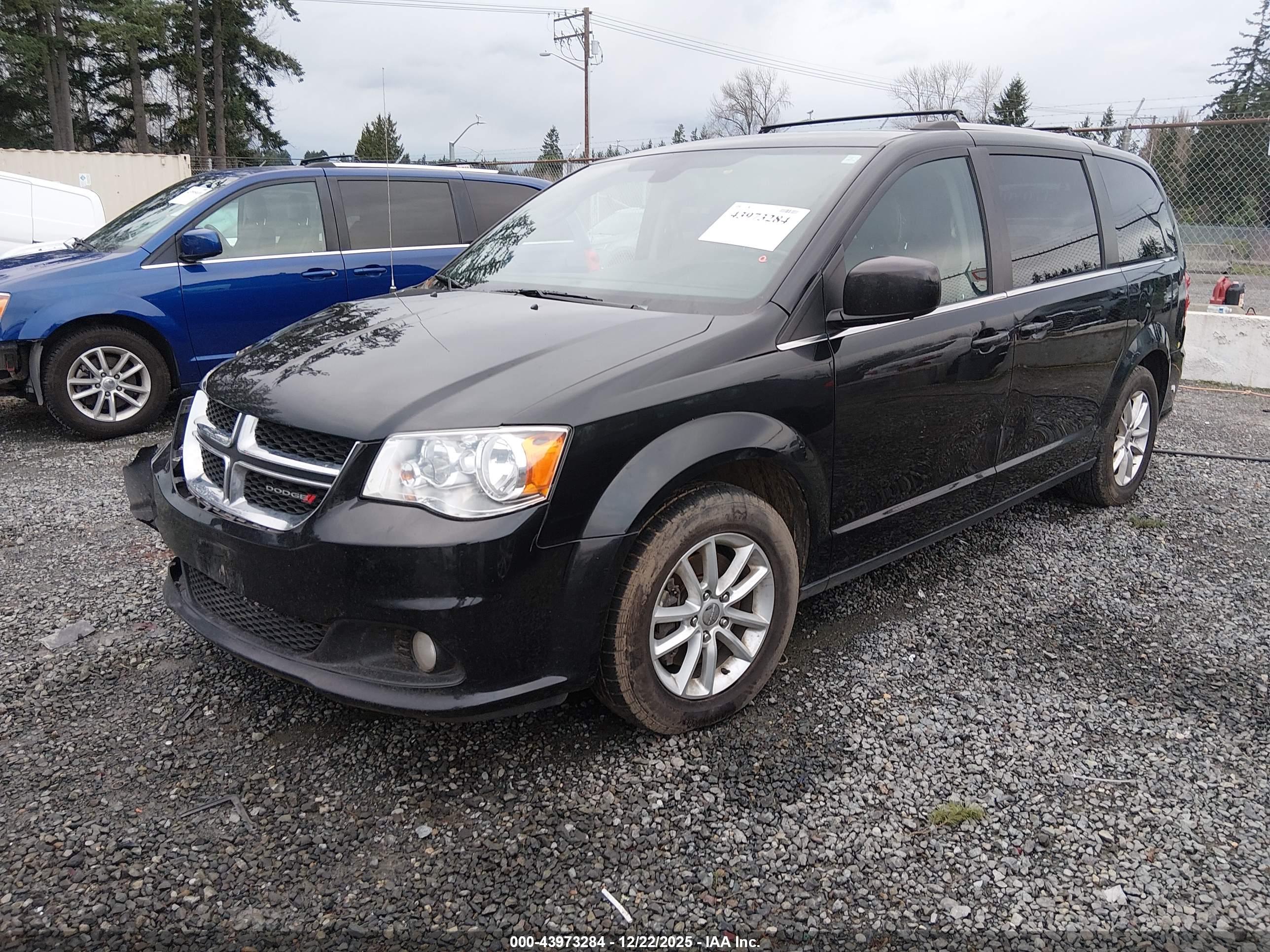DODGE GRAND image 2
