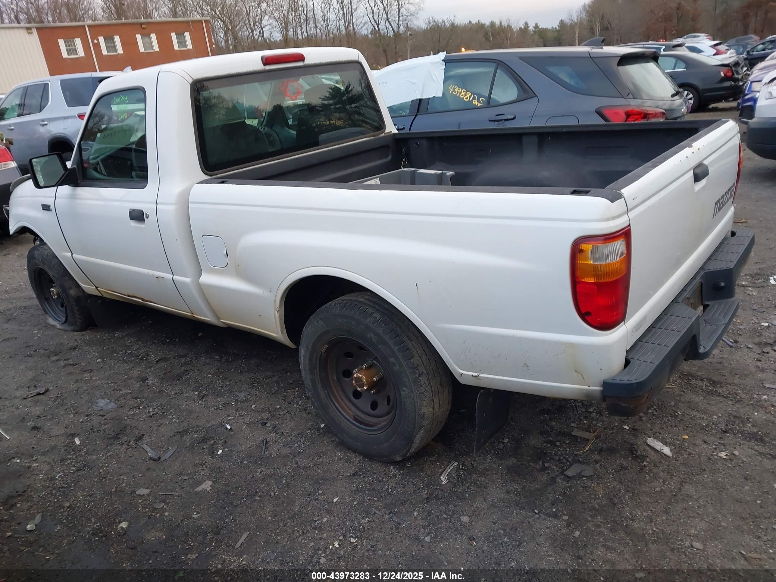 MAZDA B2300 image 3