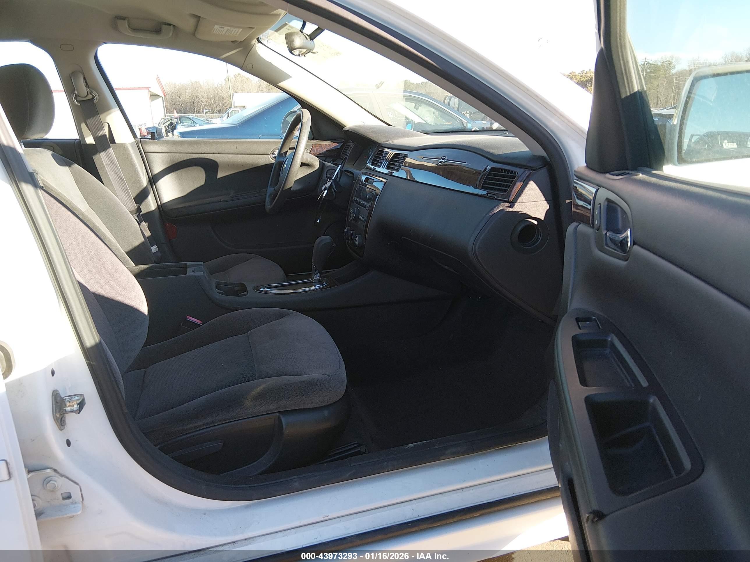 CHEVROLET IMPALA image 5