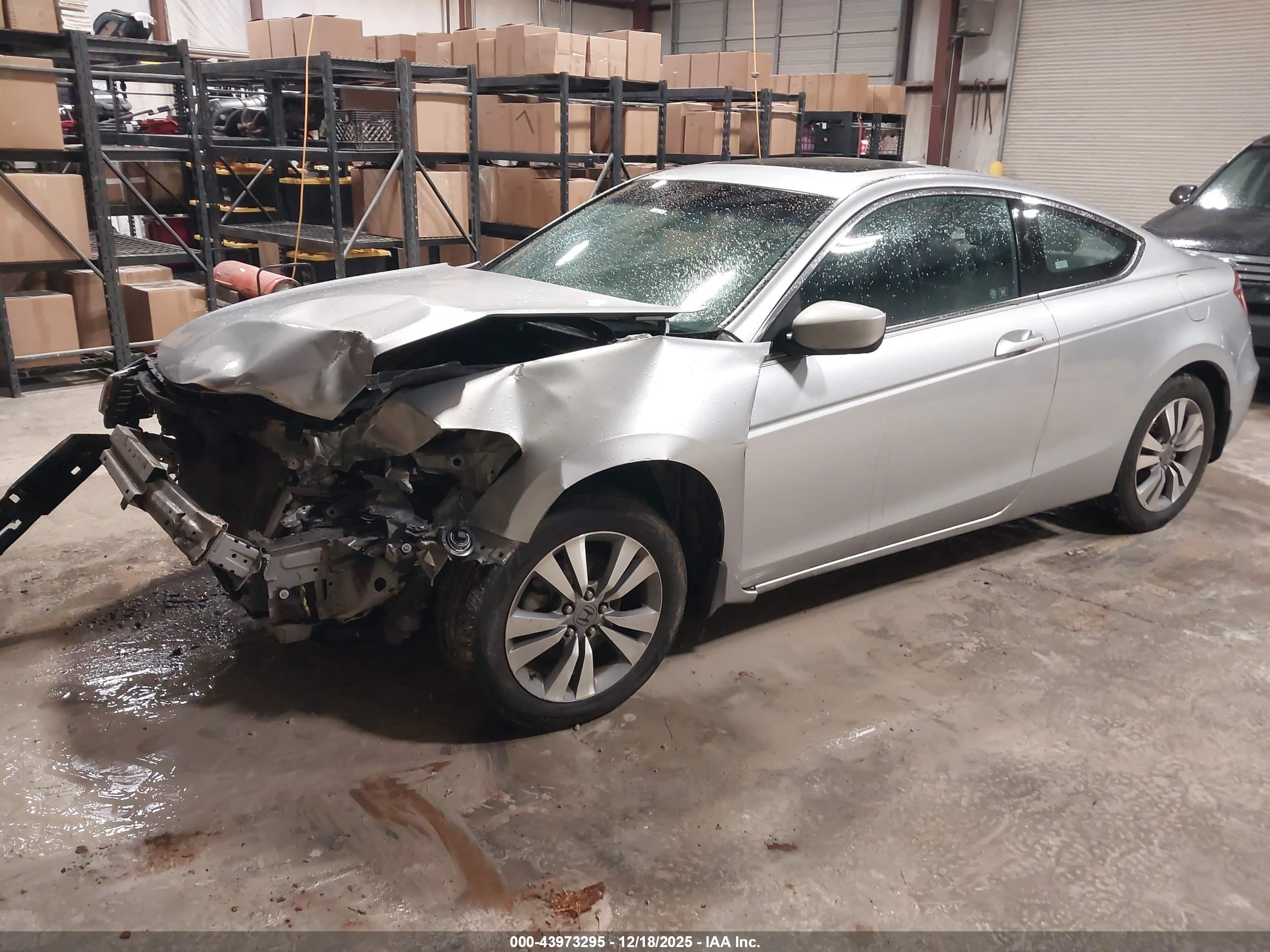 HONDA ACCORD image 2