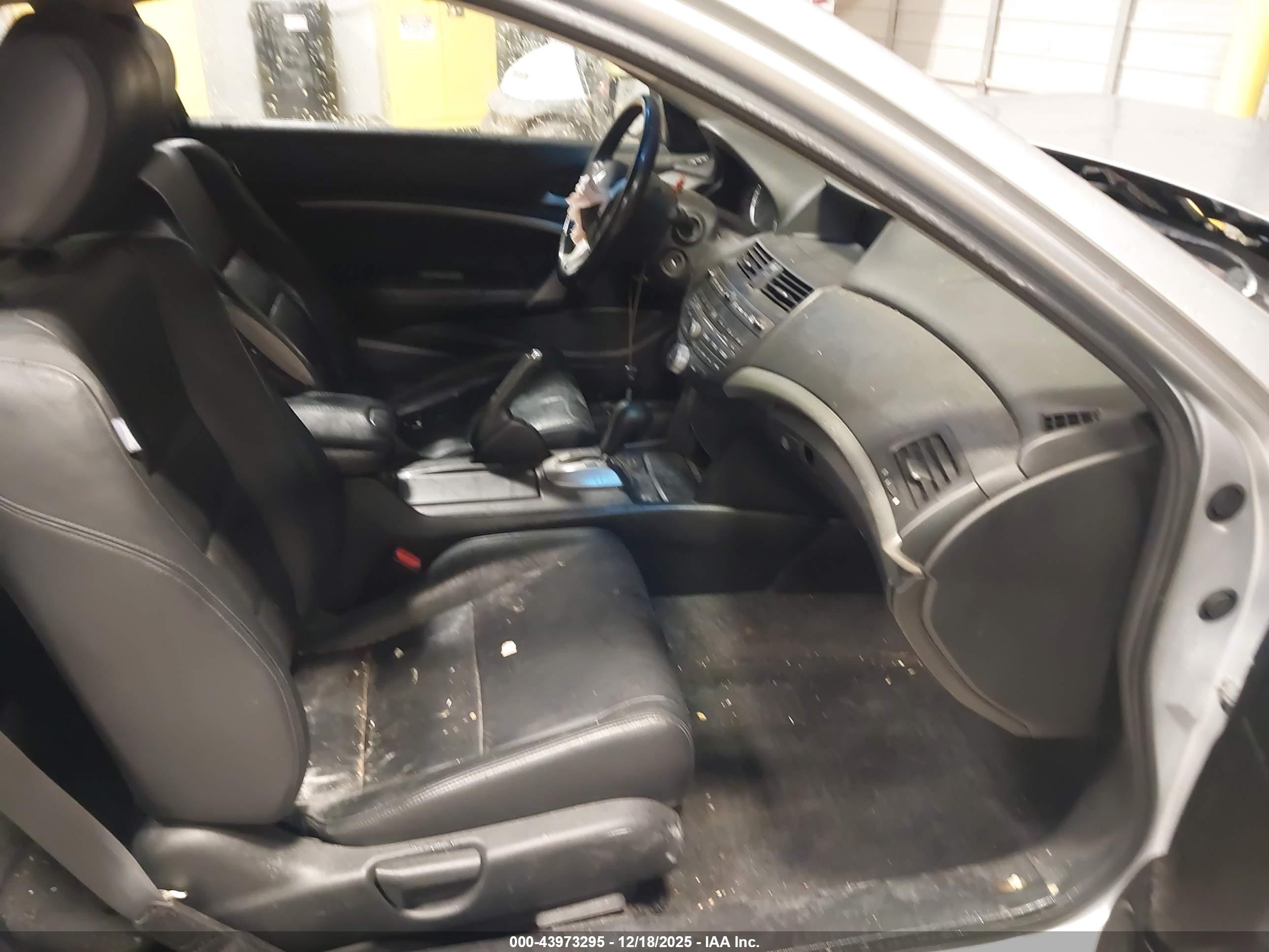 HONDA ACCORD image 5