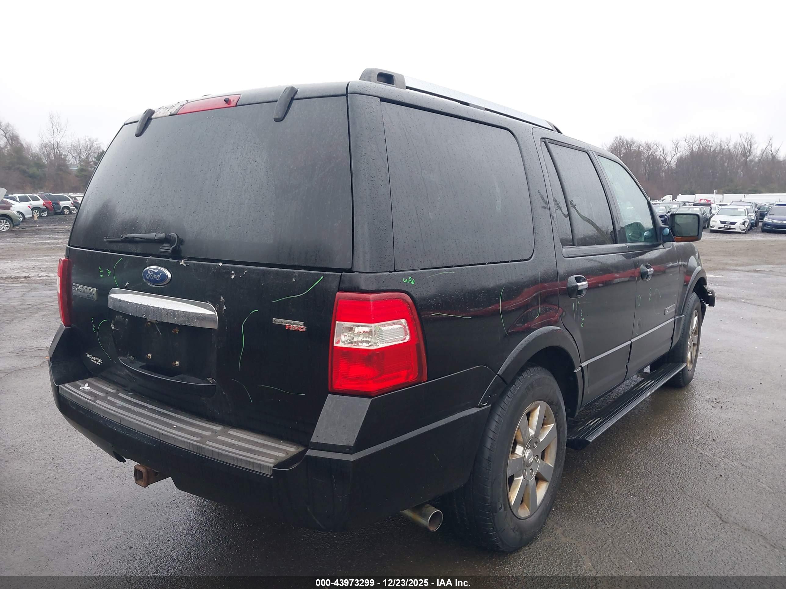 FORD EXPEDITION image 4