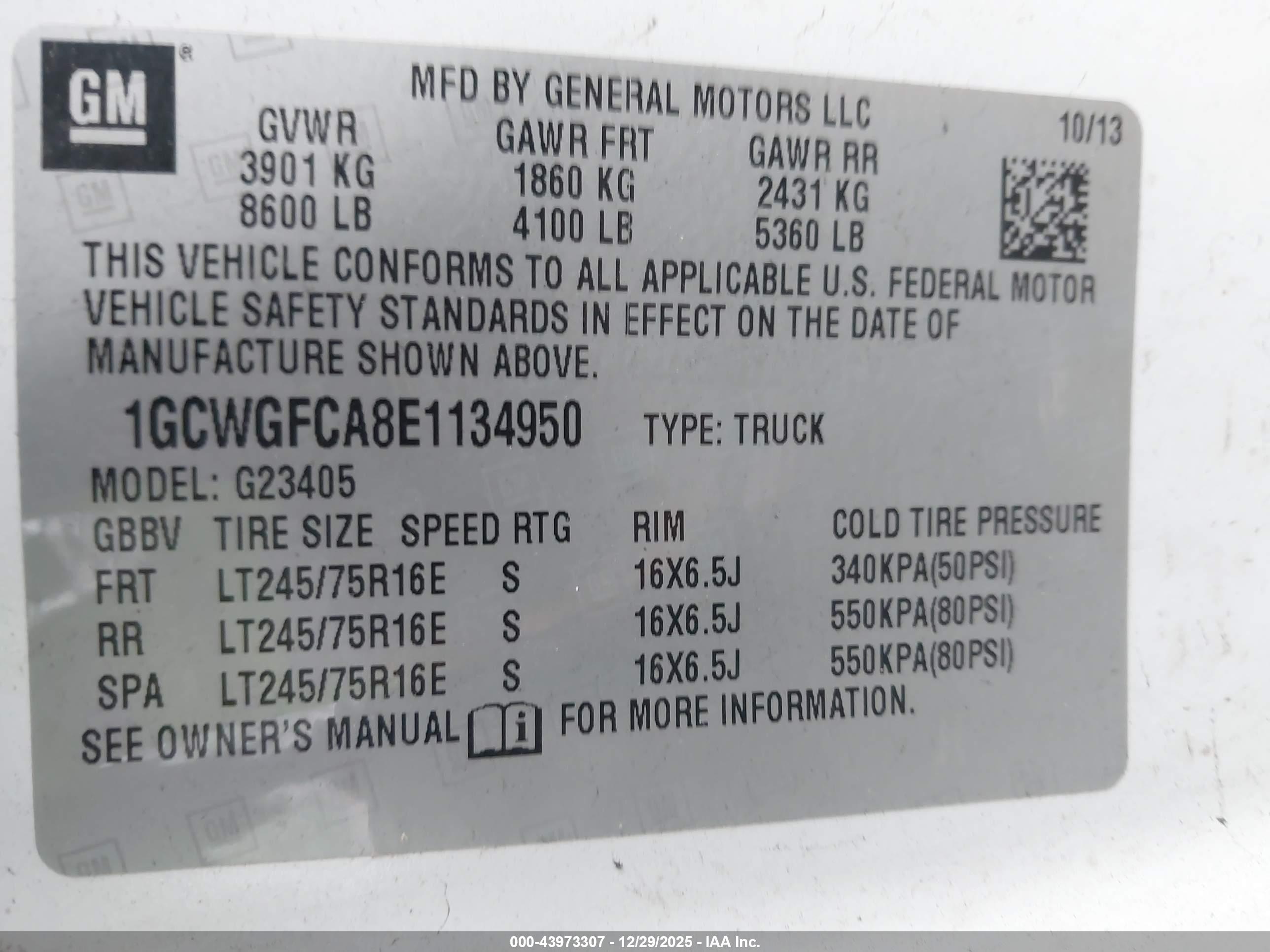 CHEVROLET EXPRESS image 9