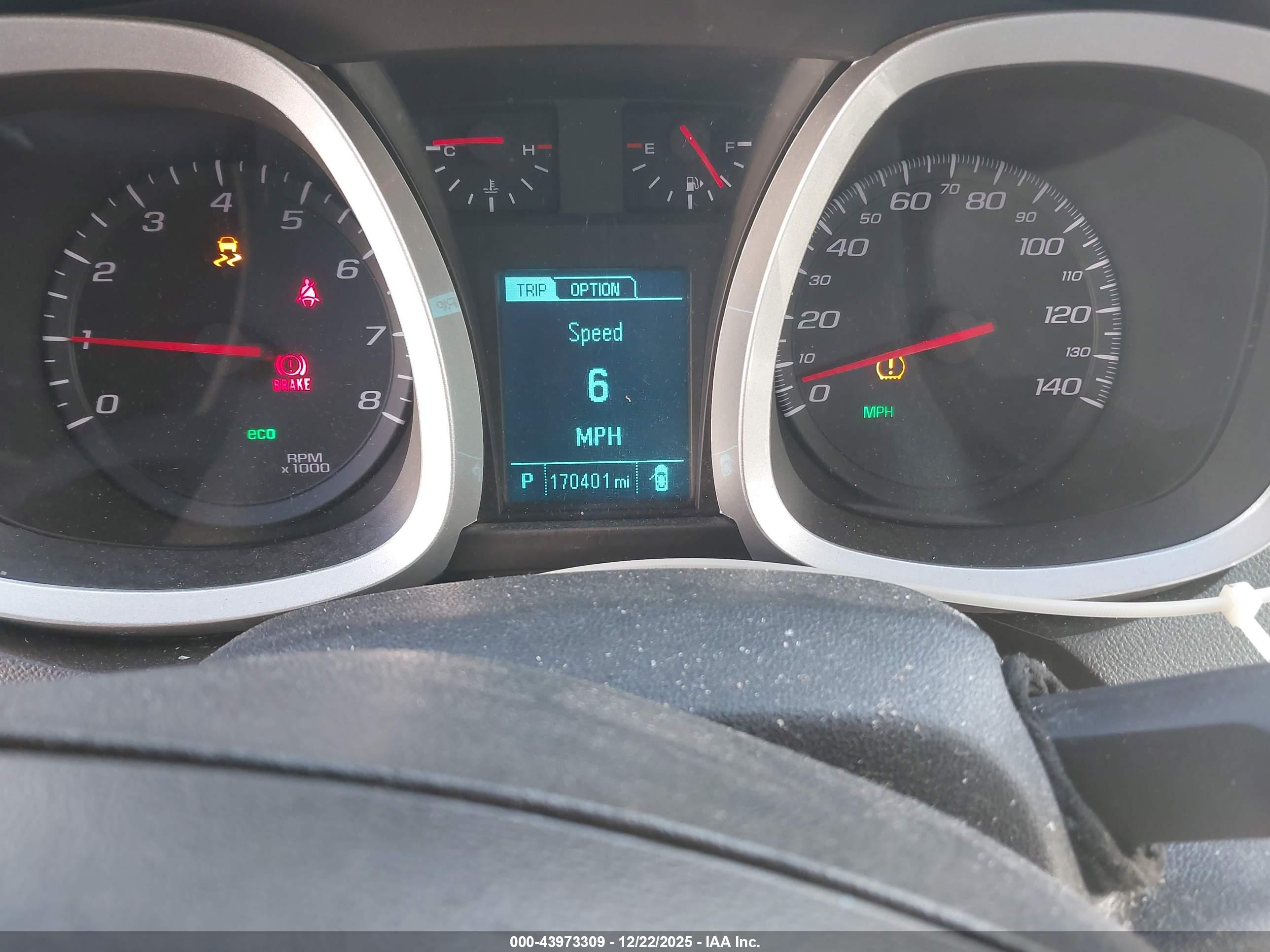 CHEVROLET EQUINOX image 7