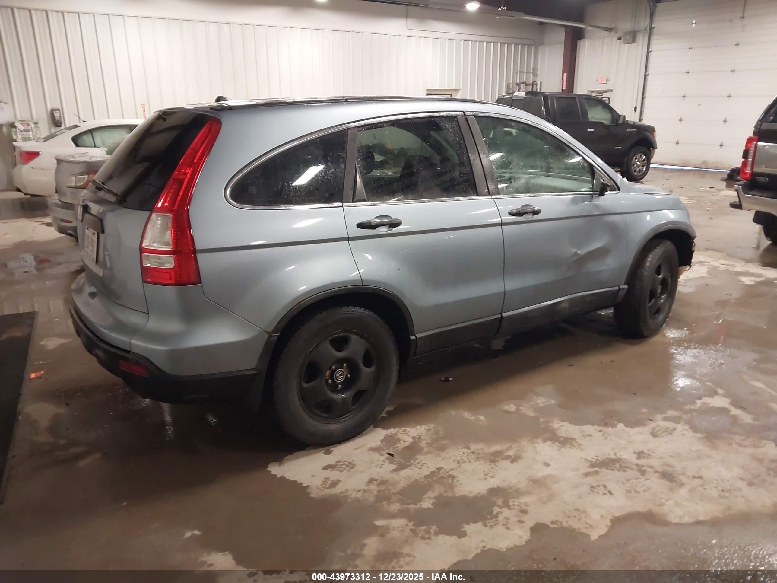 HONDA CR-V image 4