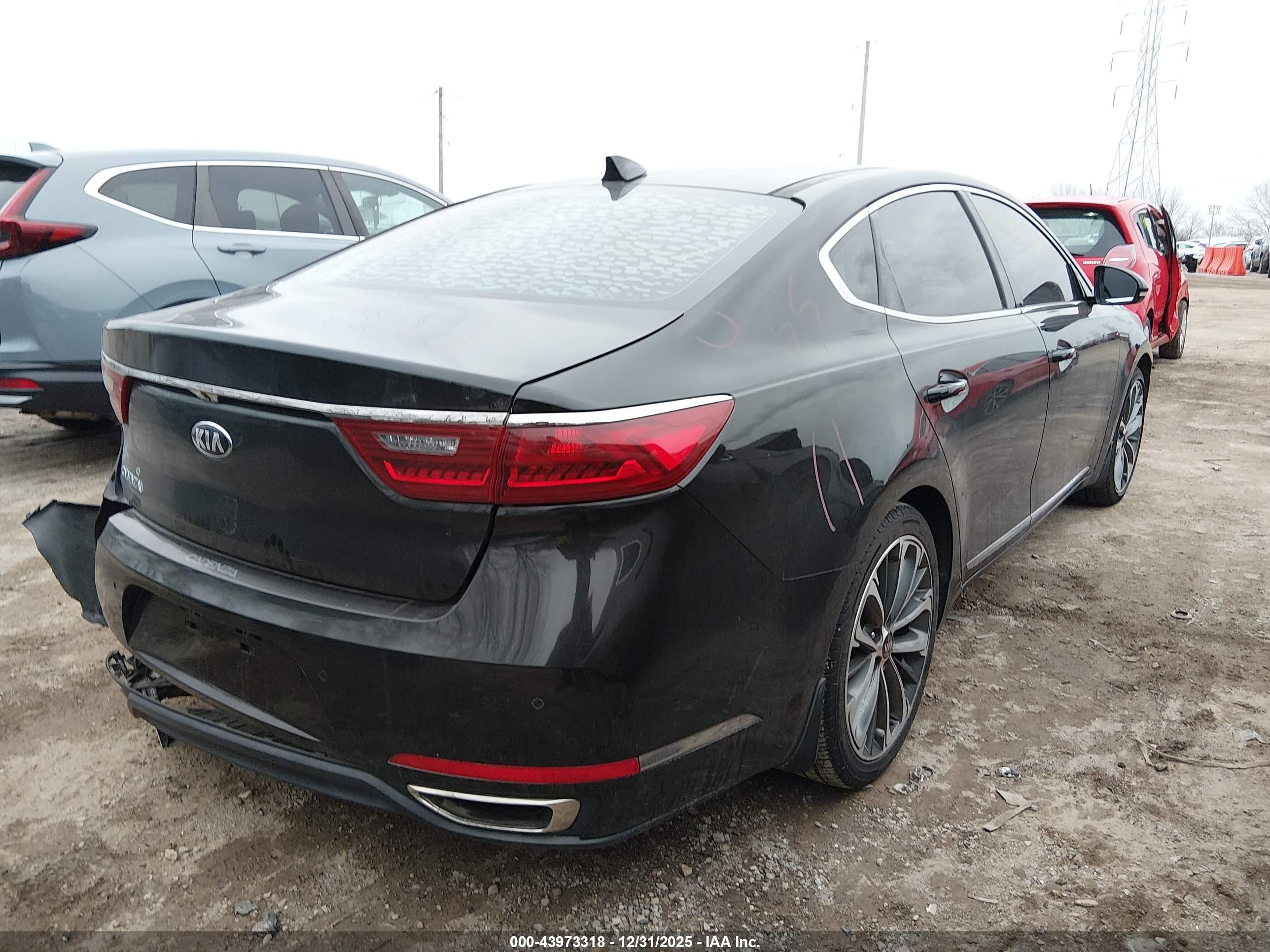 KIA CADENZA image 4