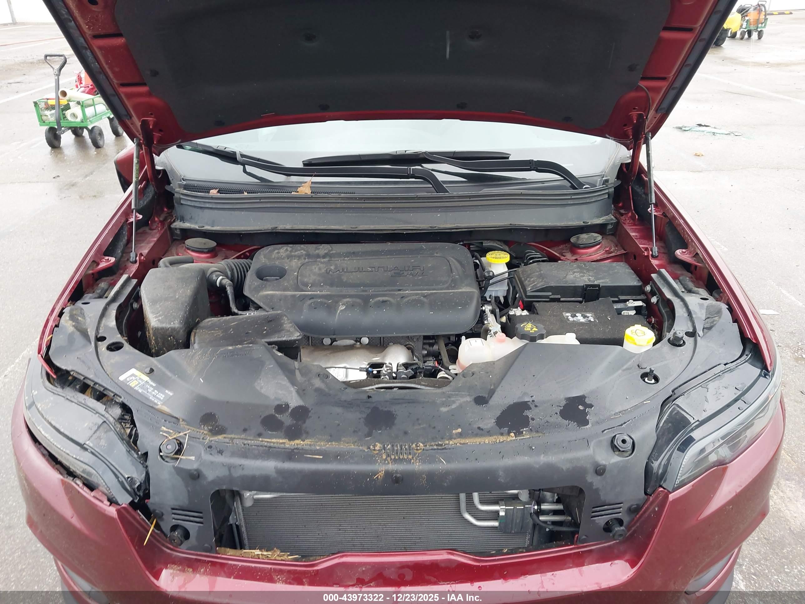 JEEP CHEROKEE image 10