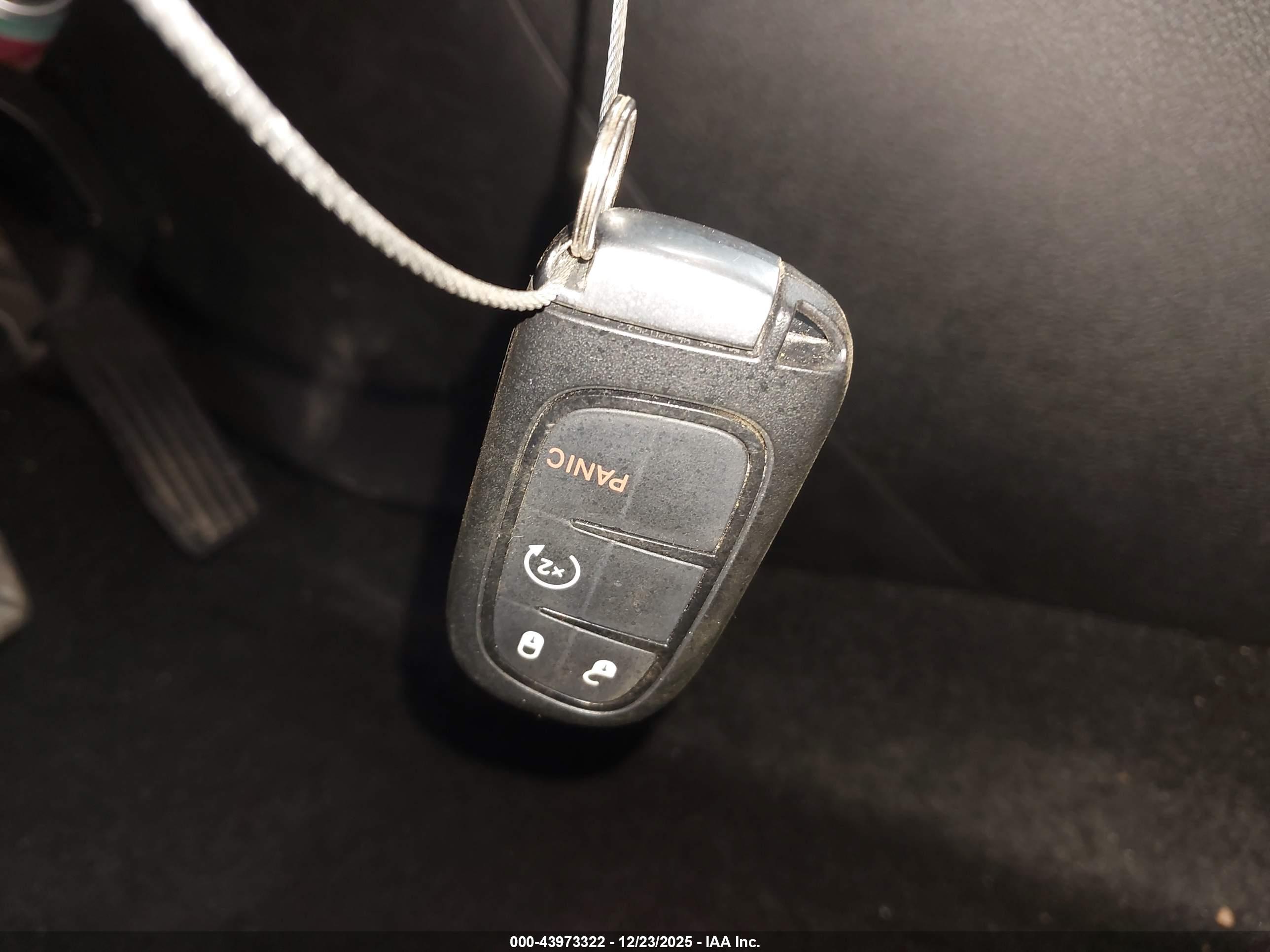 JEEP CHEROKEE image 11
