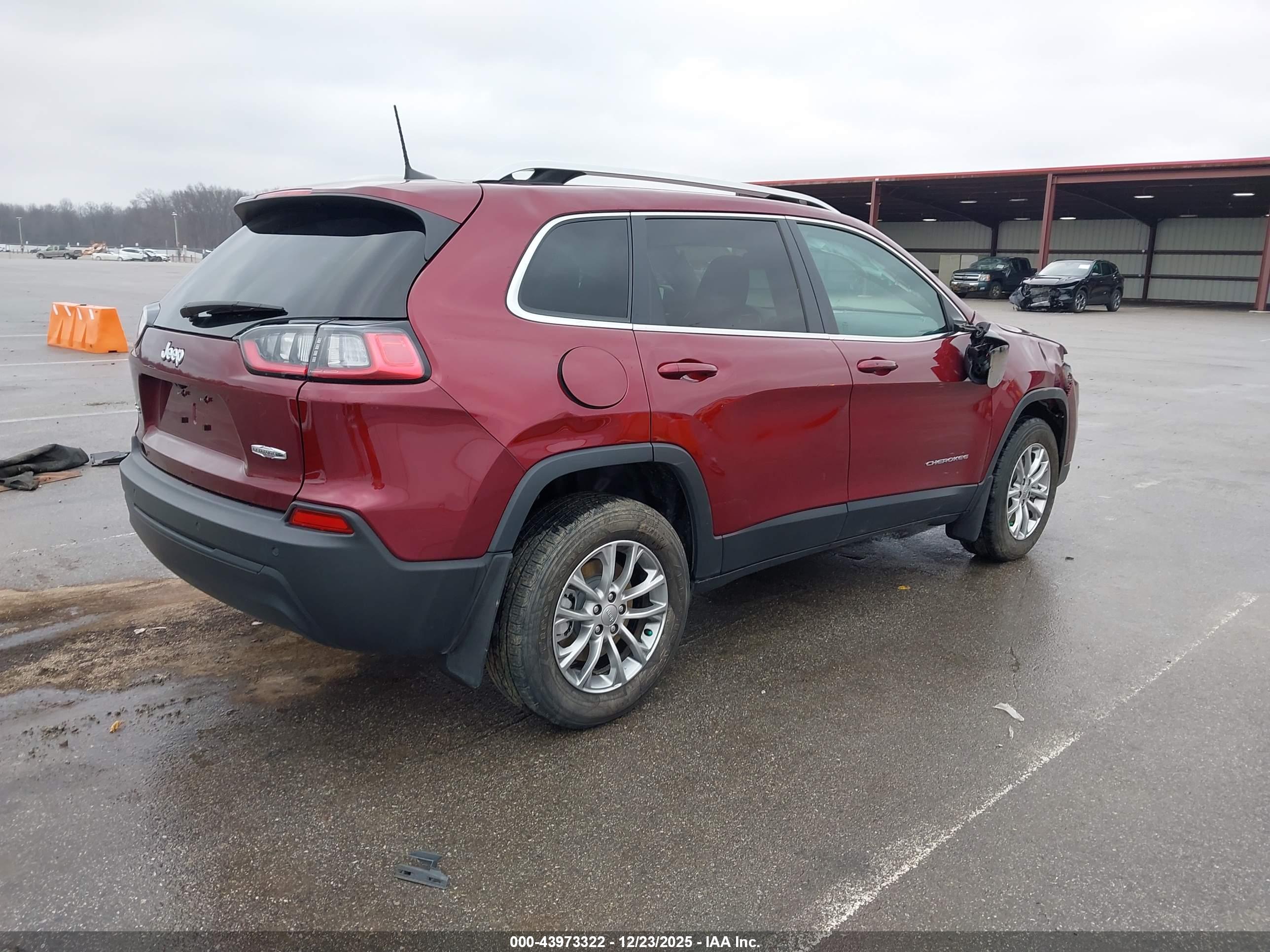 JEEP CHEROKEE image 4