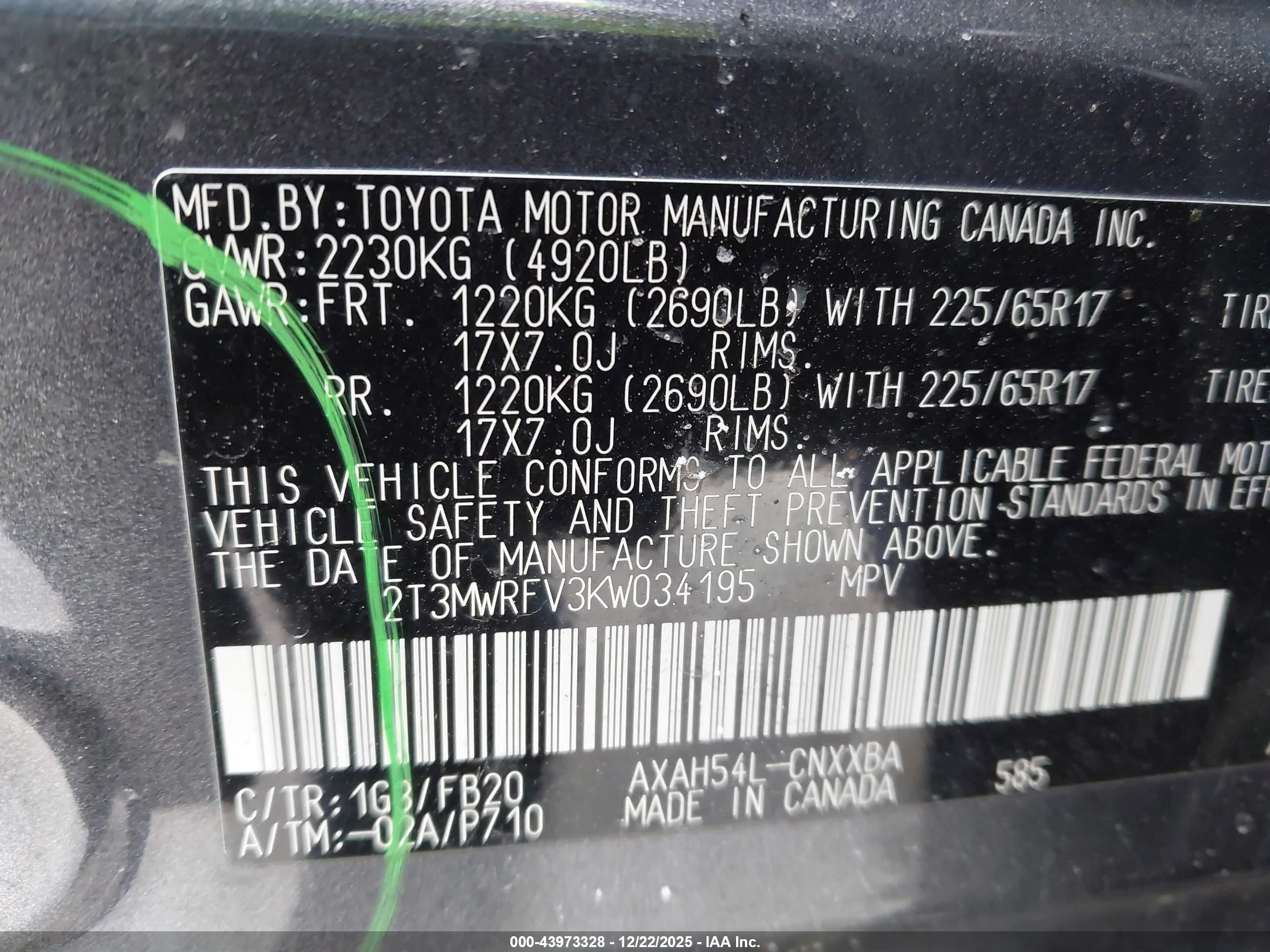 TOYOTA RAV4 image 9