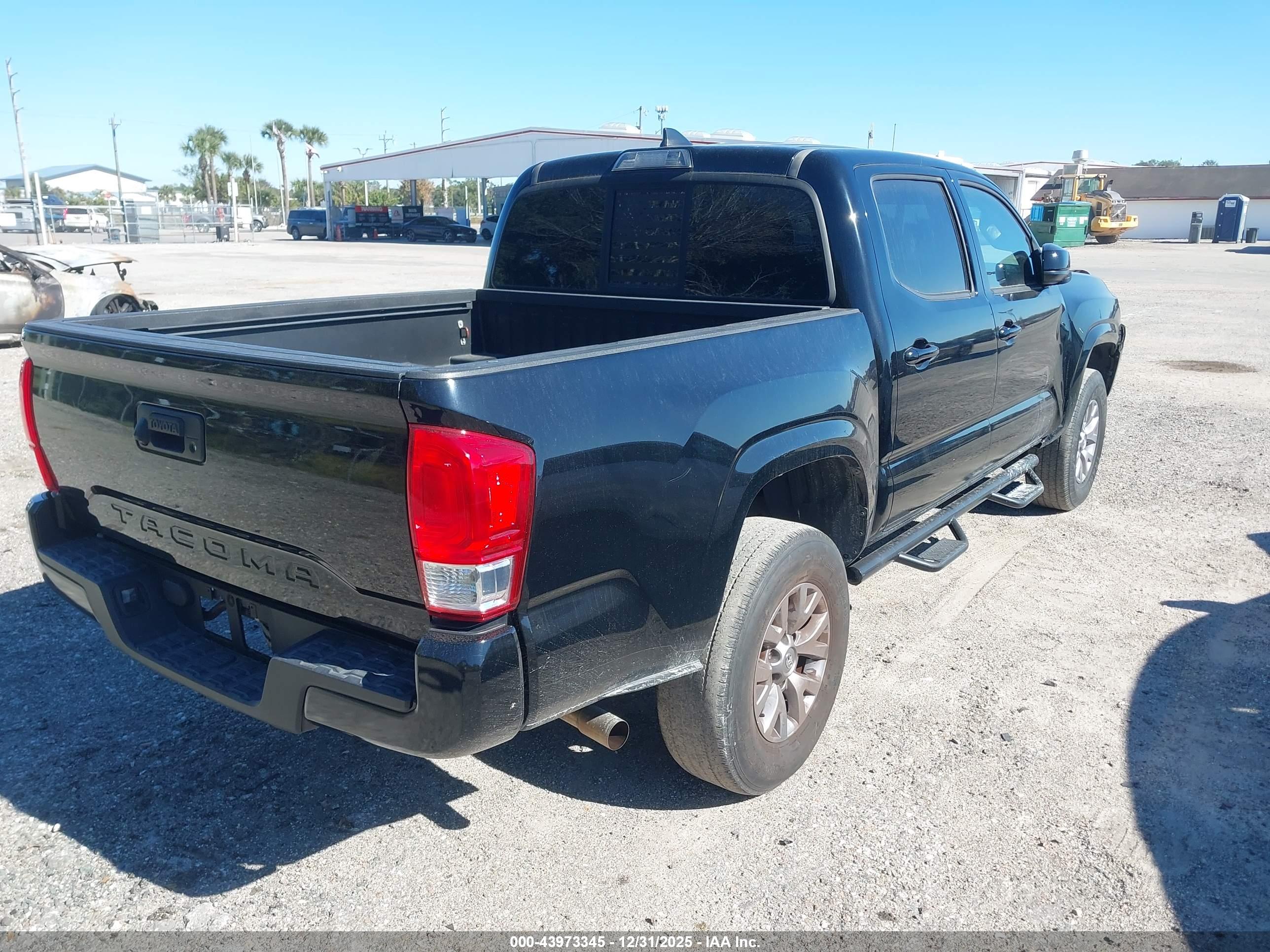 TOYOTA TACOMA image 4