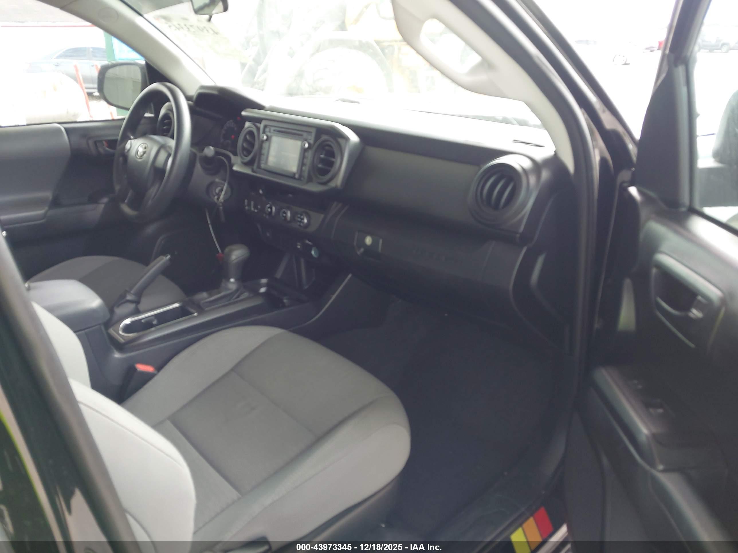 TOYOTA TACOMA image 5