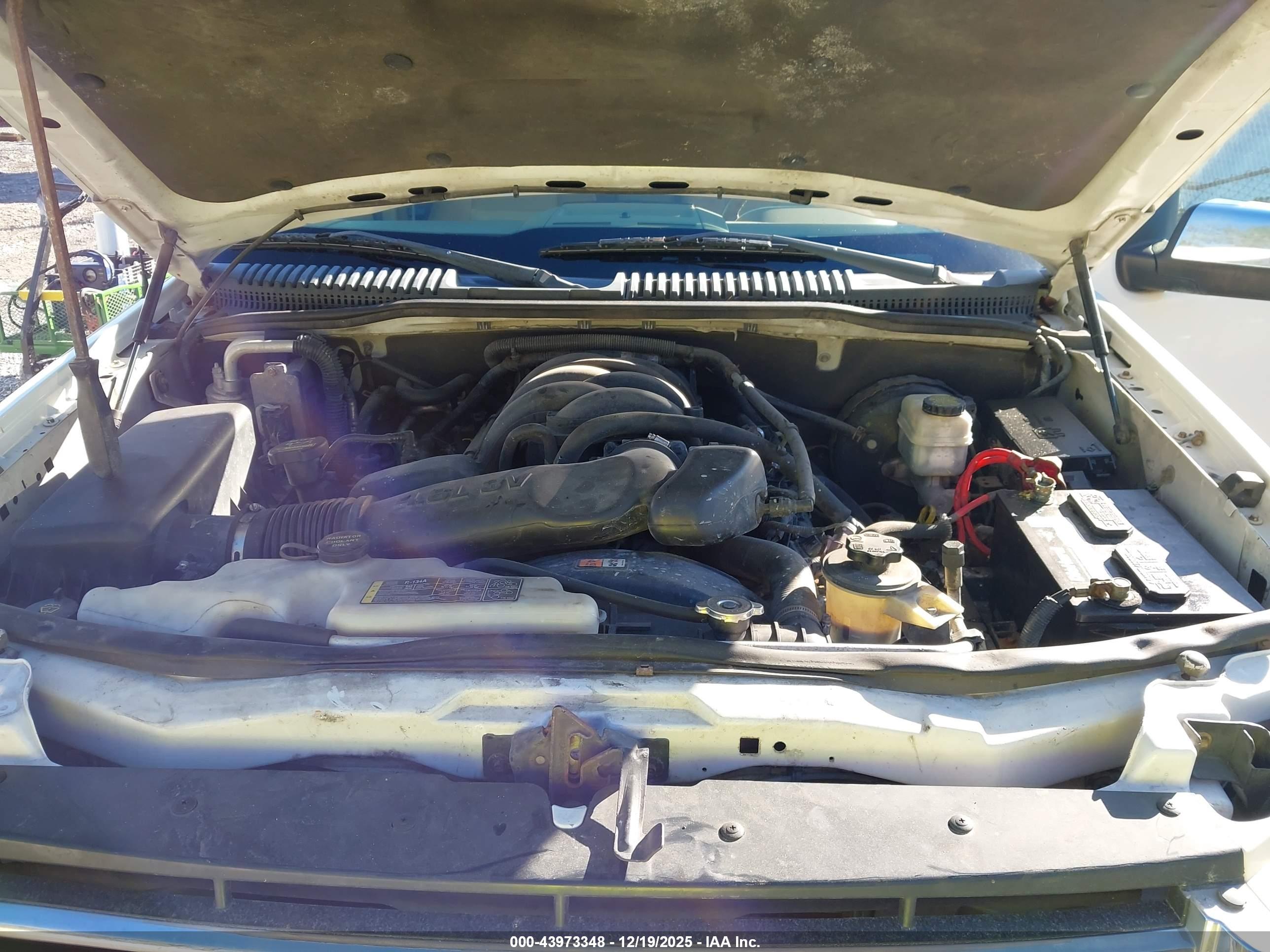 FORD EXPLORER image 10