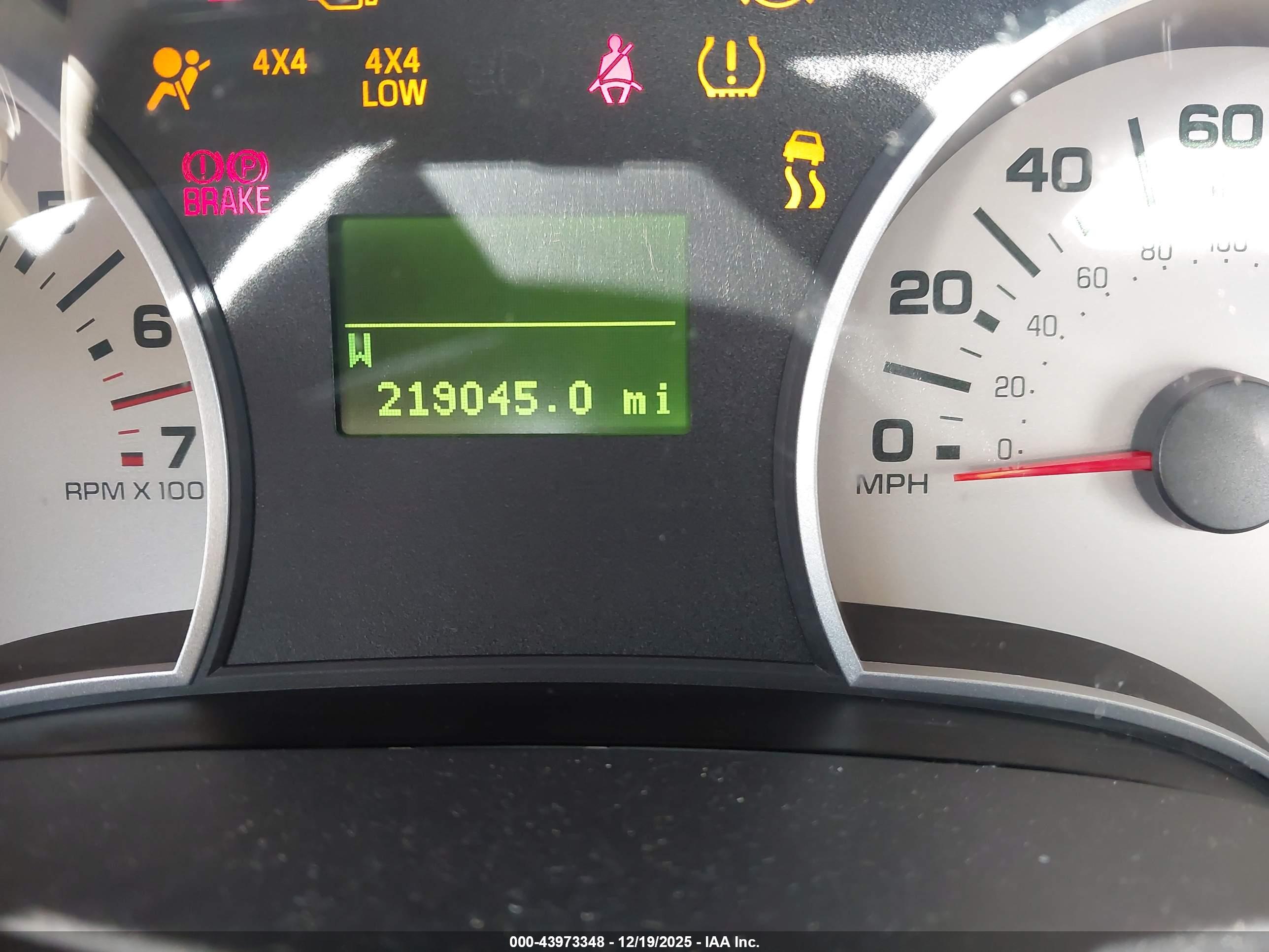 FORD EXPLORER image 7