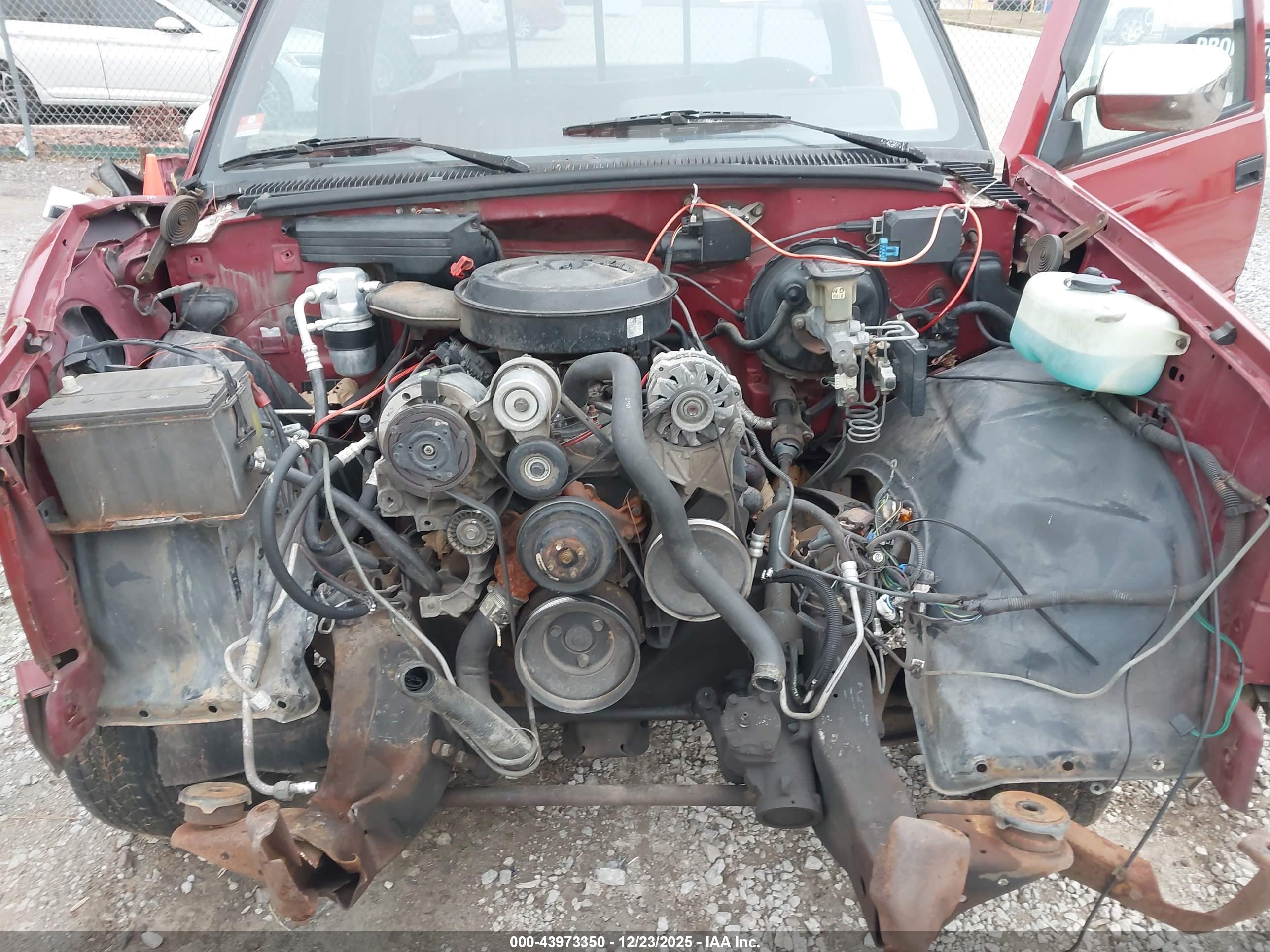 GMC SIERRA image 10