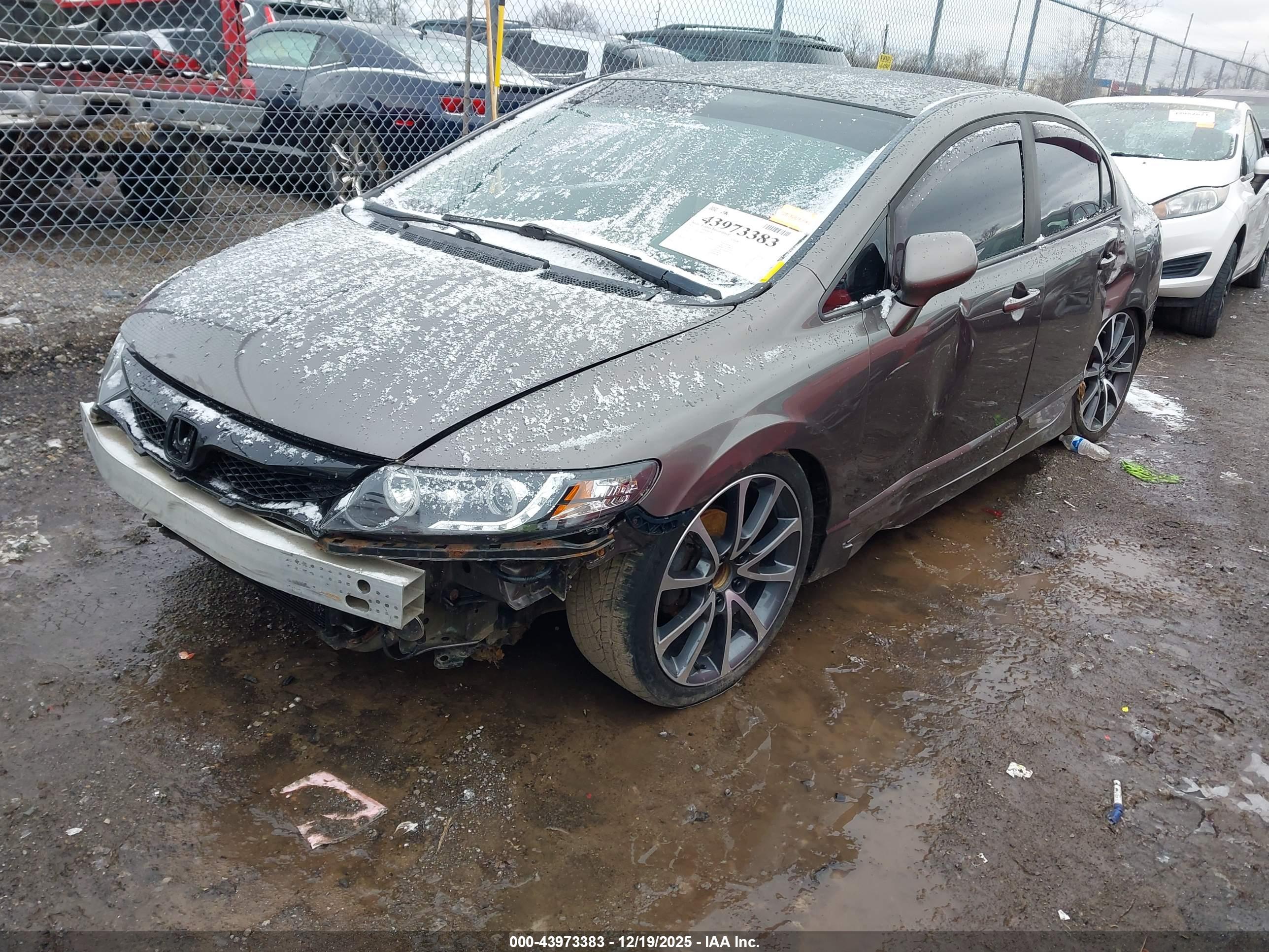 HONDA CIVIC image 2