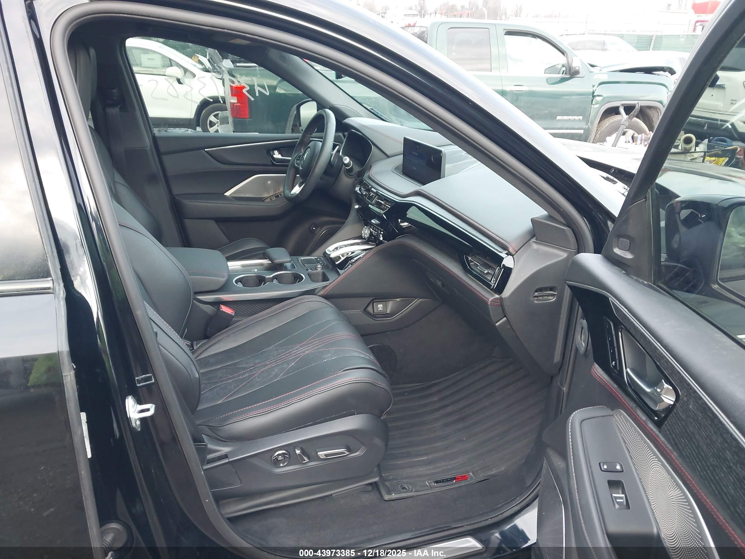ACURA MDX image 5
