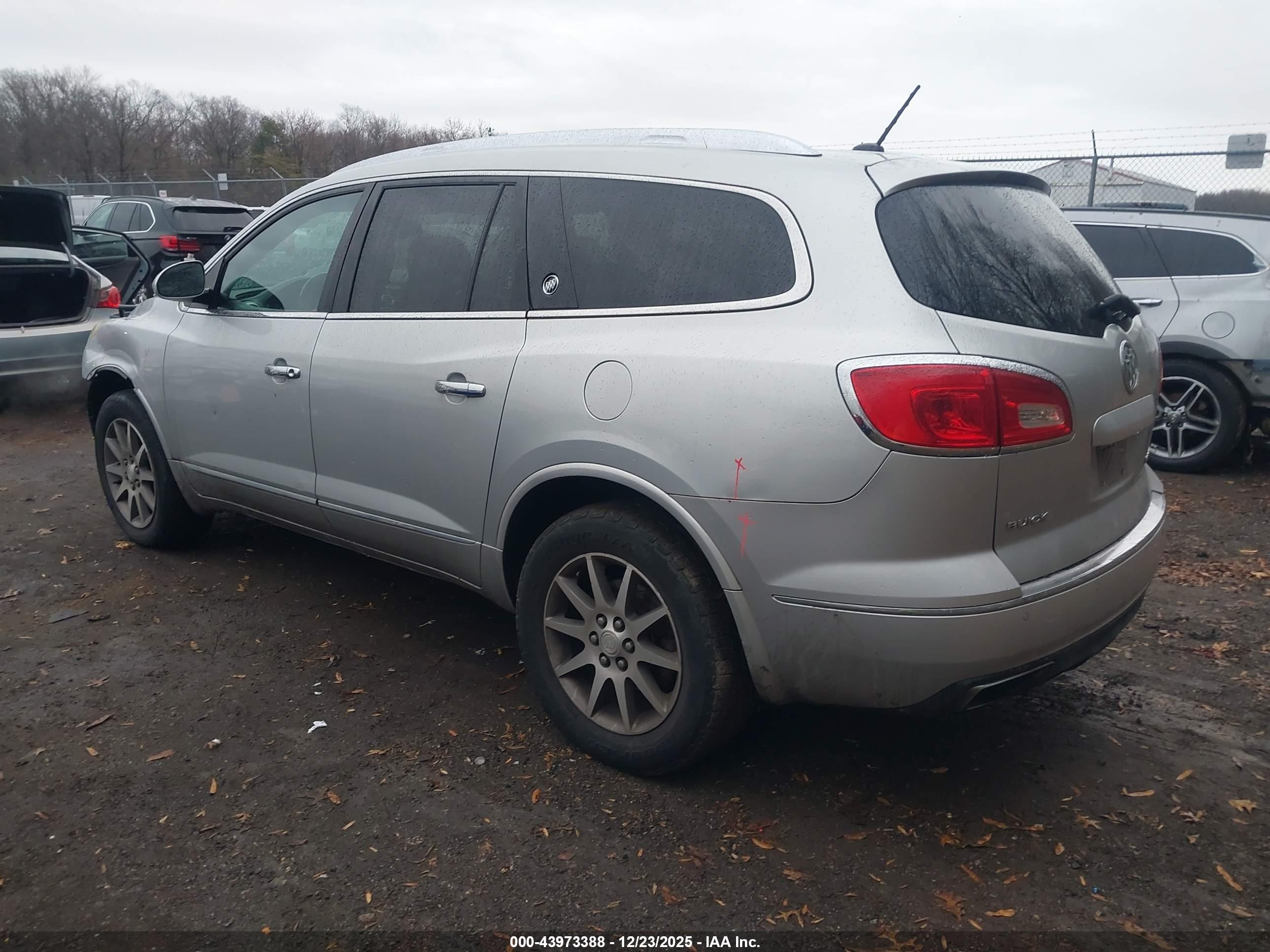 BUICK ENCLAVE image 3