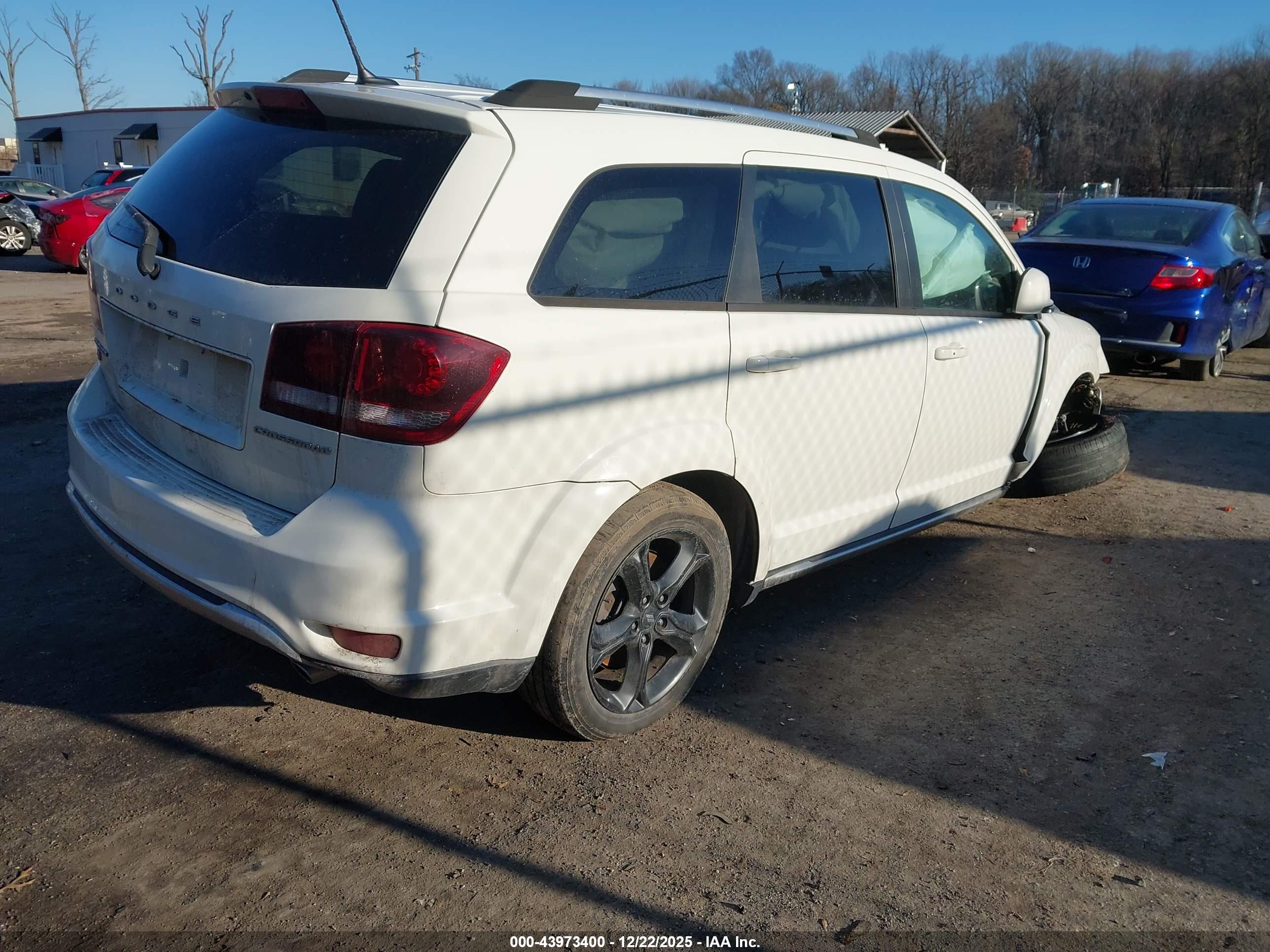 DODGE JOURNEY image 4