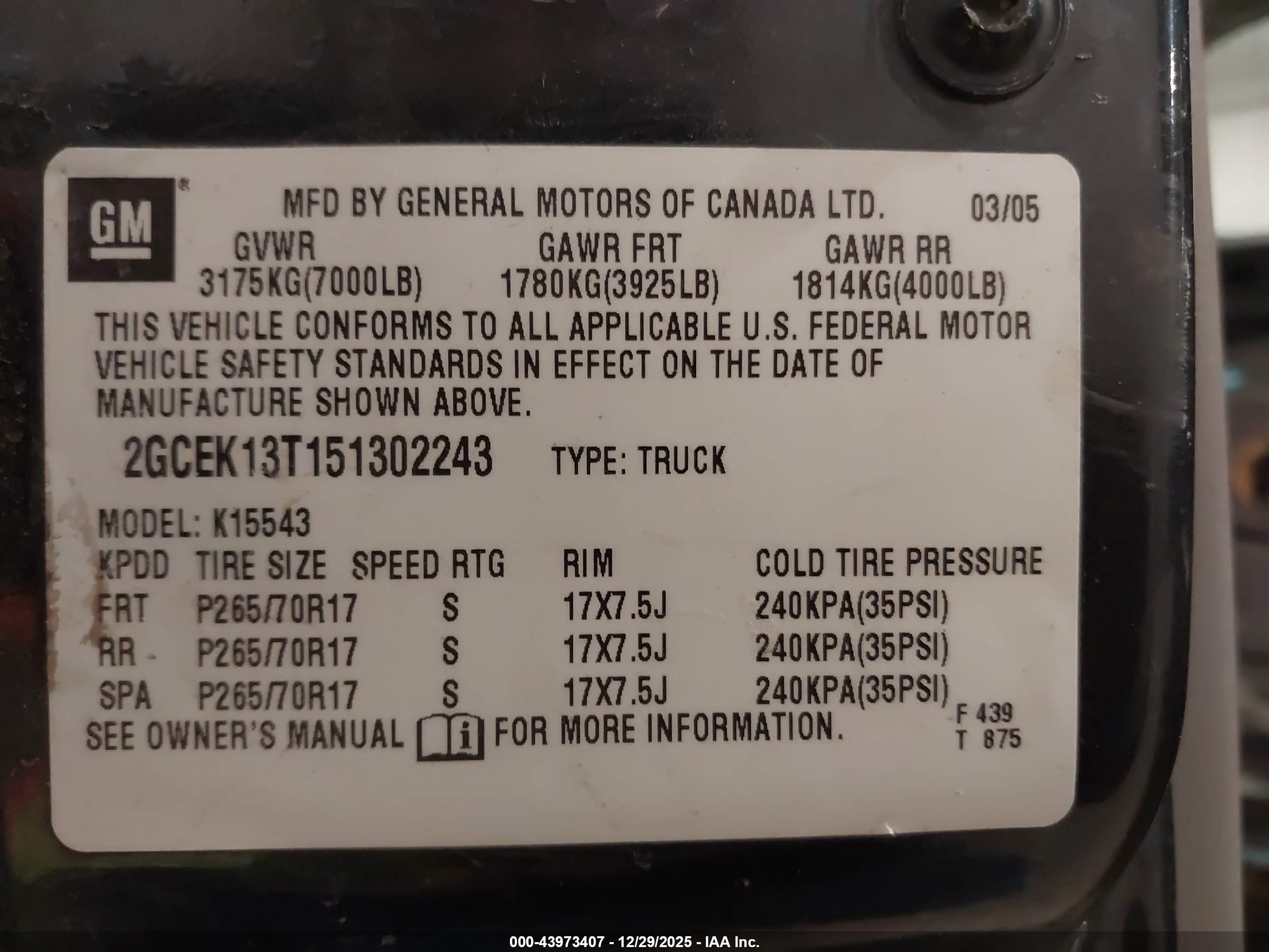 CHEVROLET SILVERADO image 9