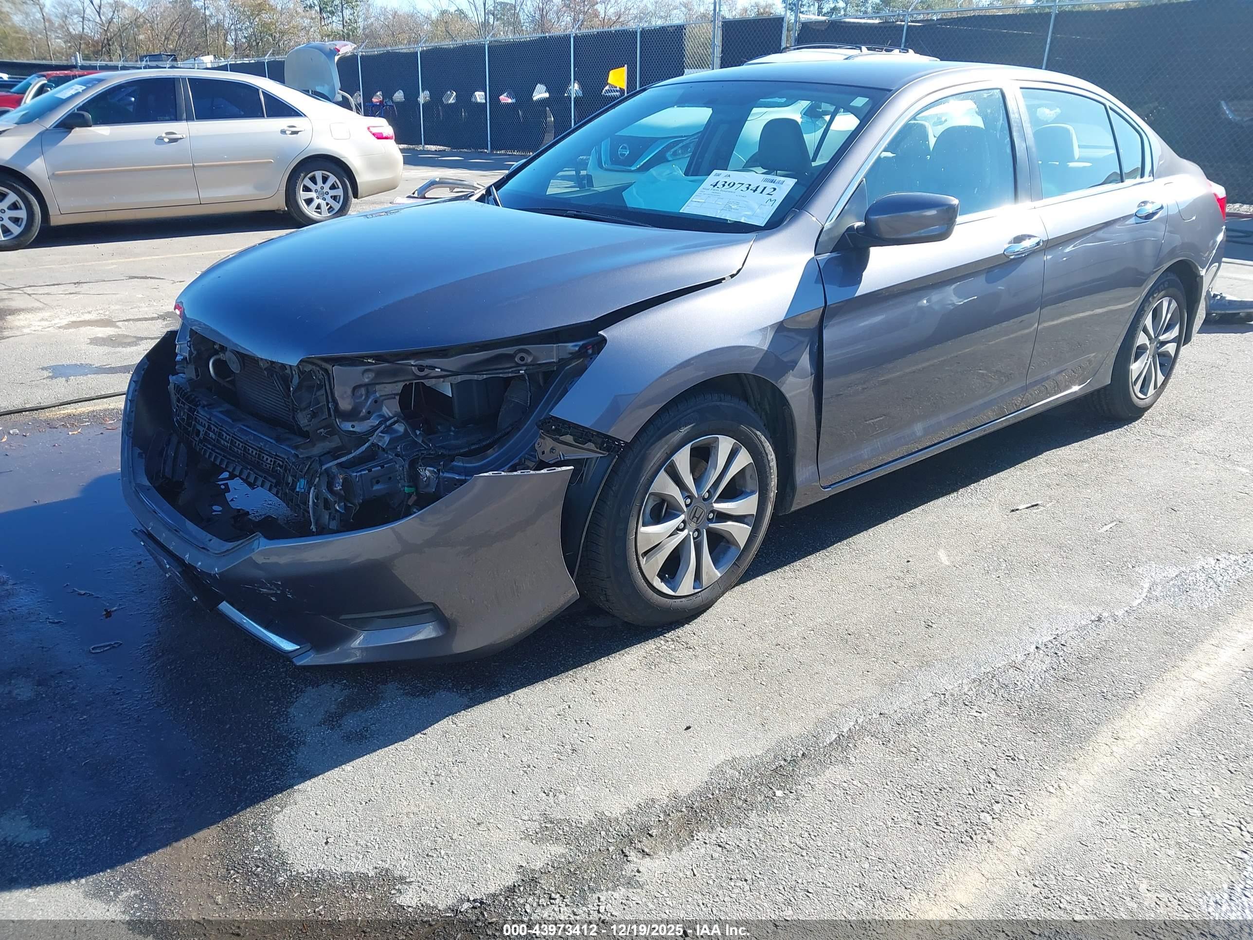HONDA ACCORD image 2