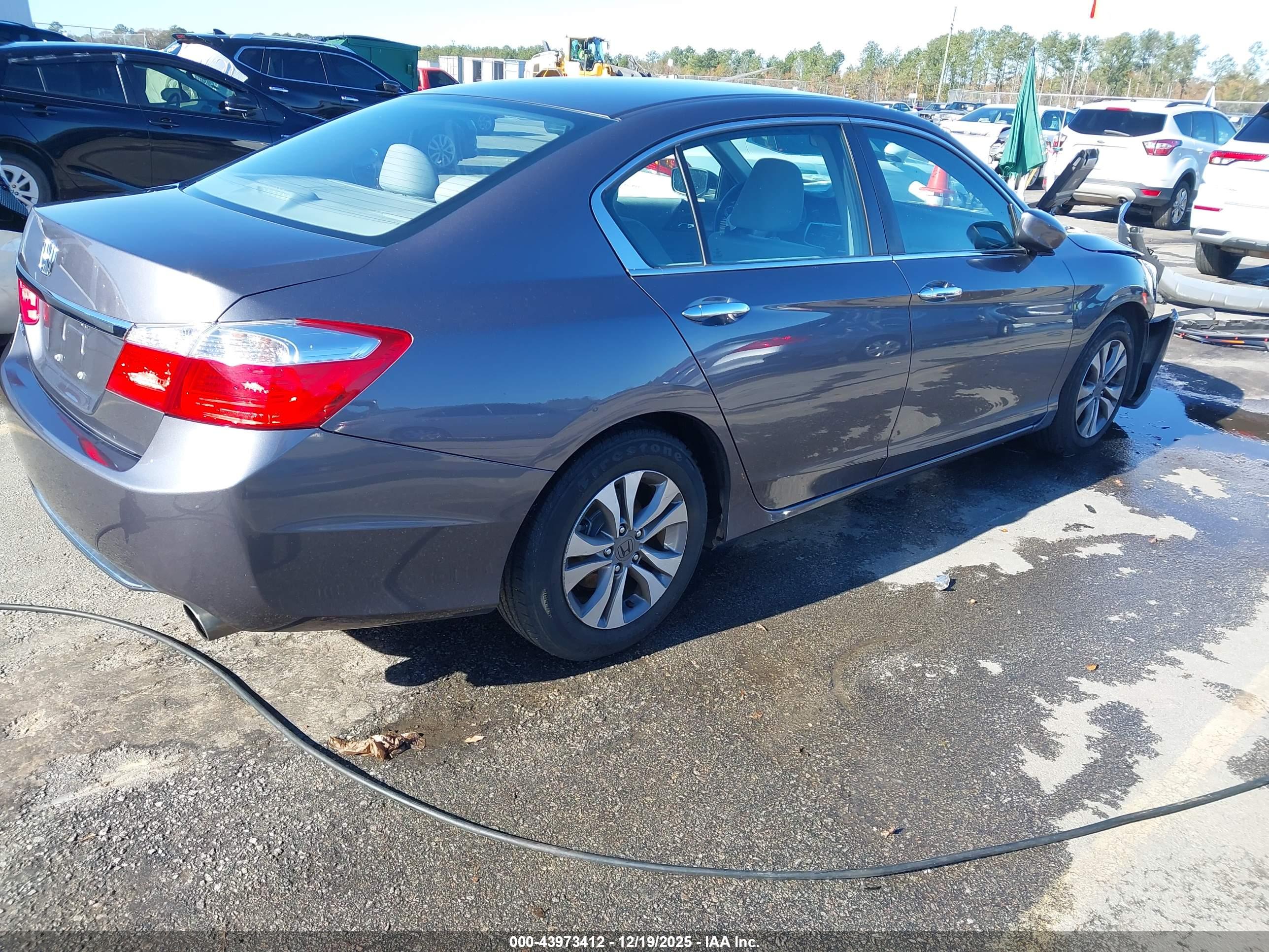 HONDA ACCORD image 4