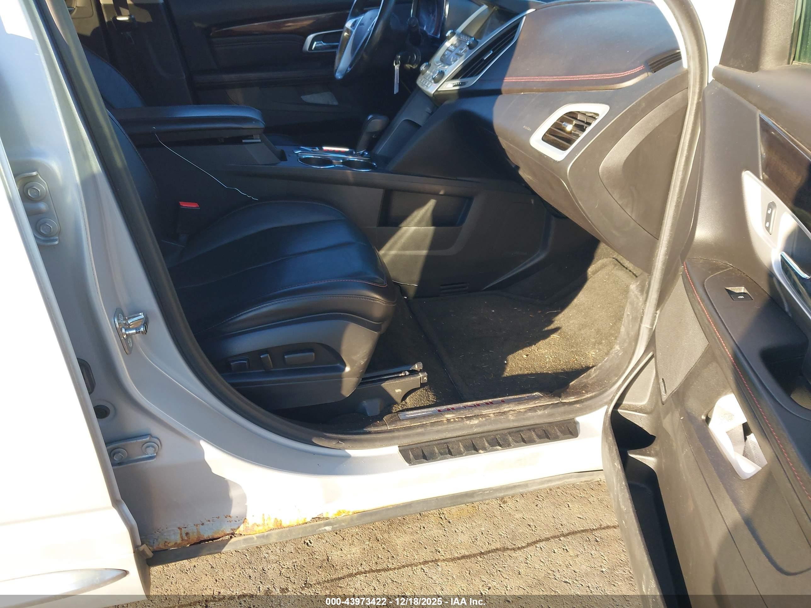 GMC TERRAIN image 5
