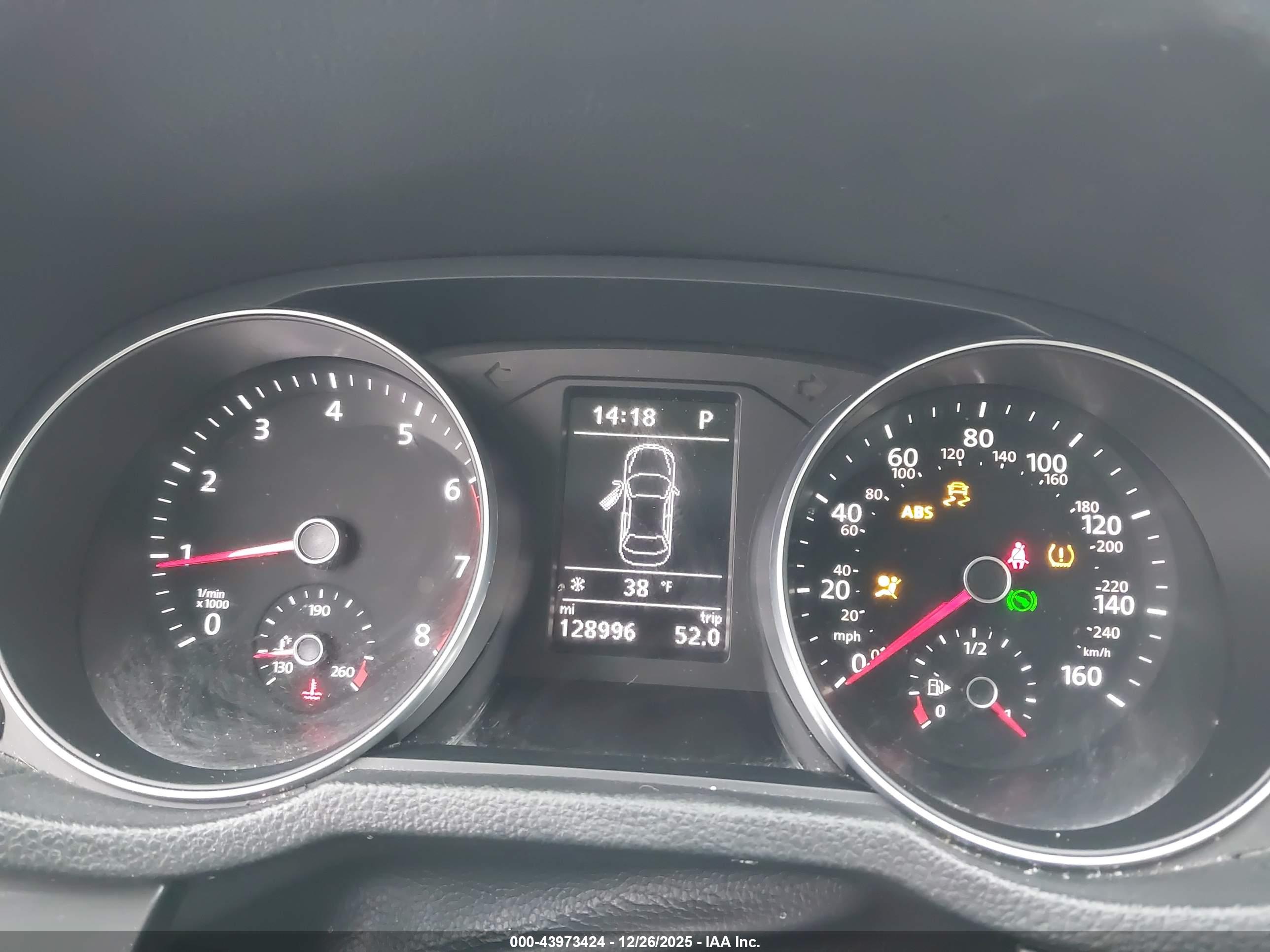 VOLKSWAGEN PASSAT image 7