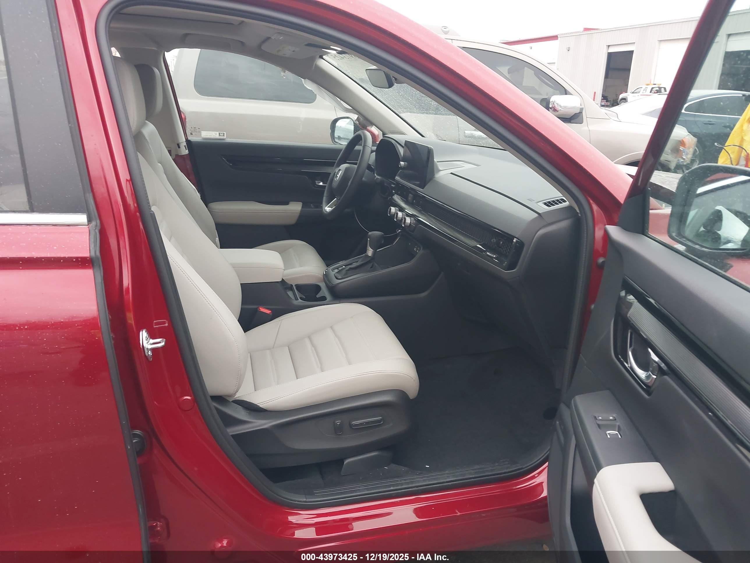 HONDA CR-V image 5
