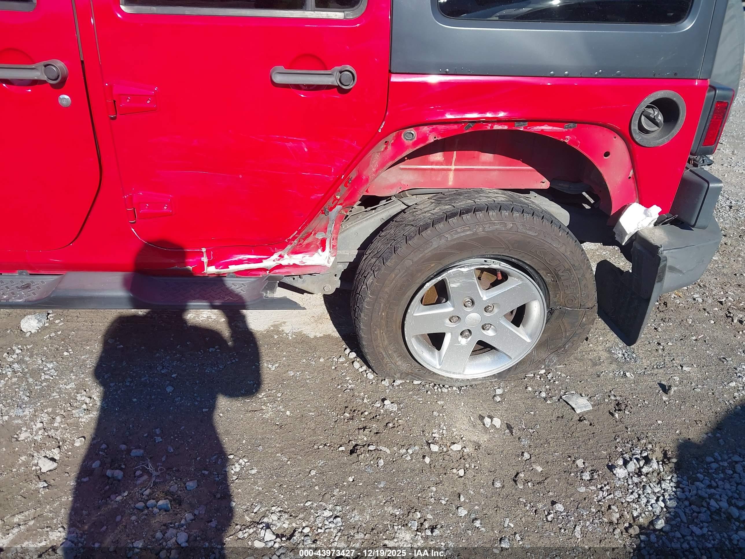 JEEP WRANGLER image 6