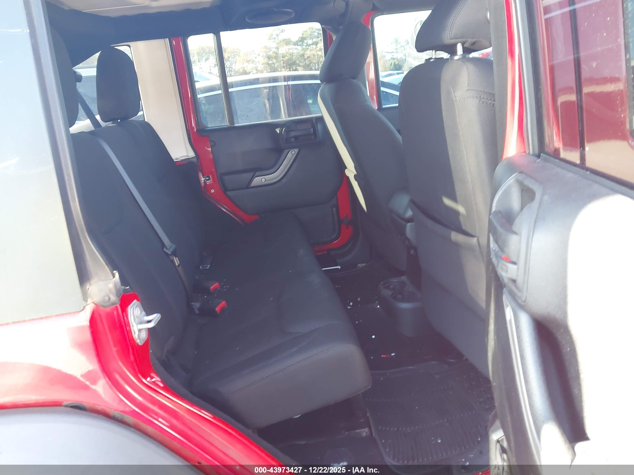 JEEP WRANGLER image 8