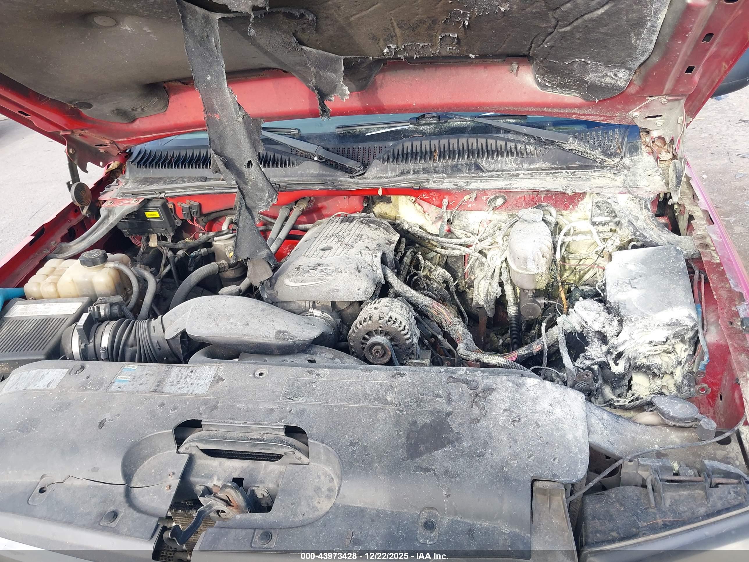 CHEVROLET SILVERADO image 6