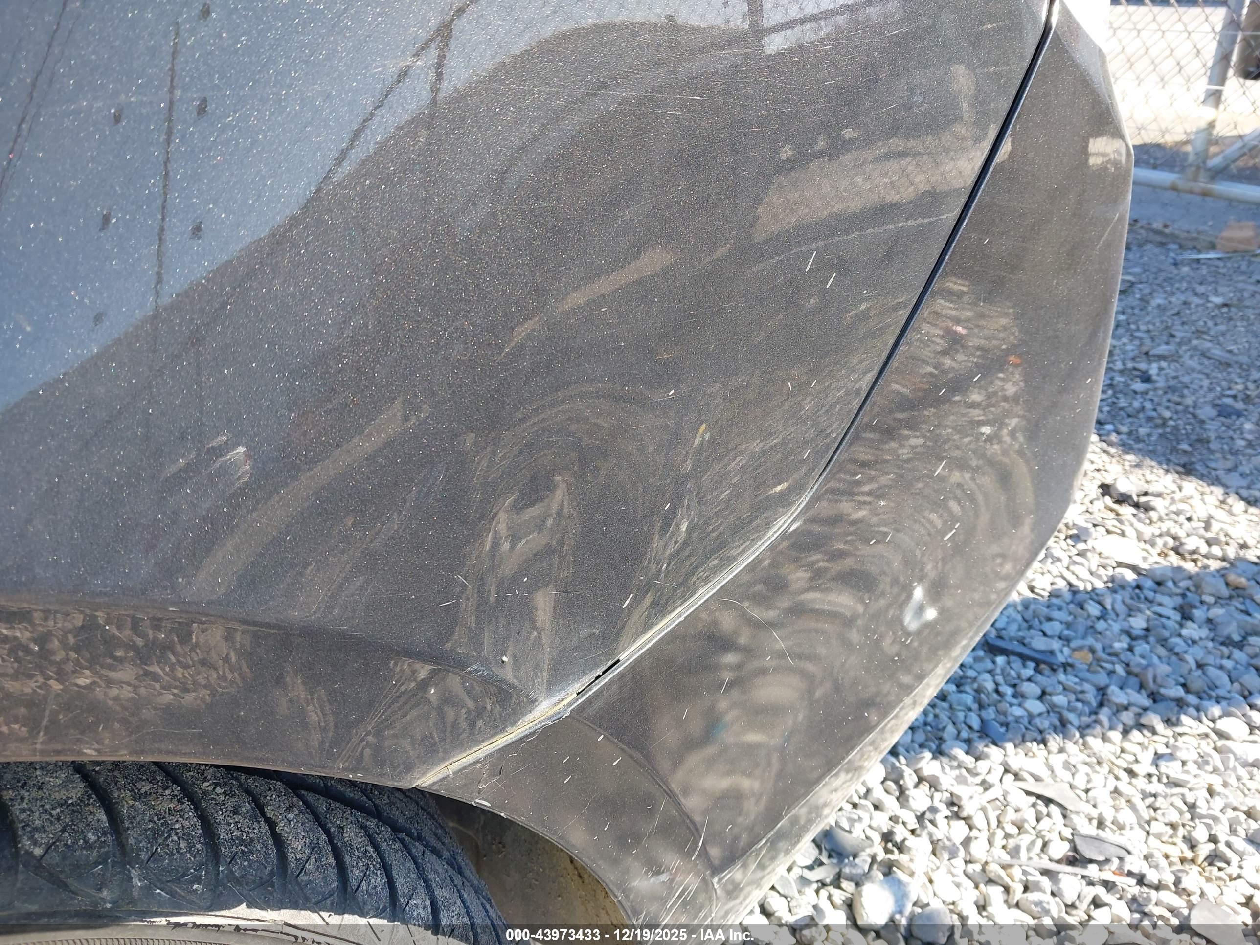 BUICK LACROSSE image 6