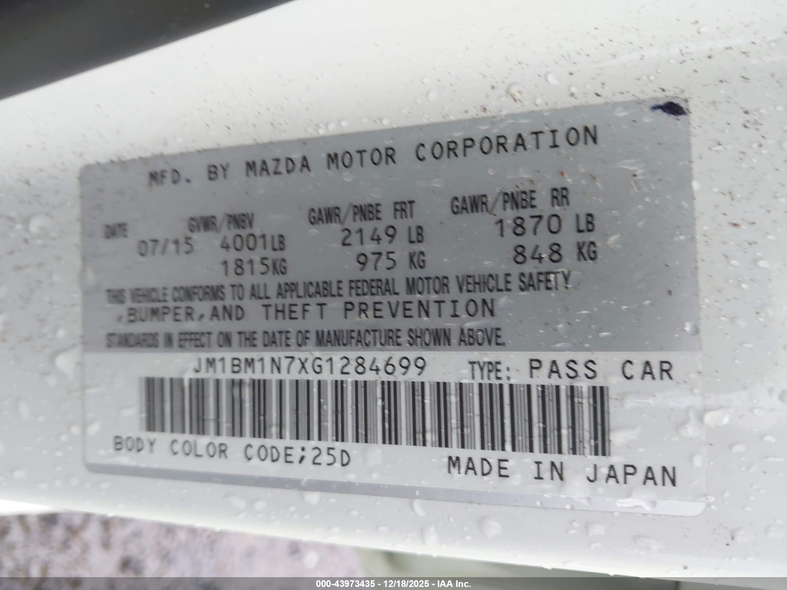 MAZDA MAZDA3 image 9