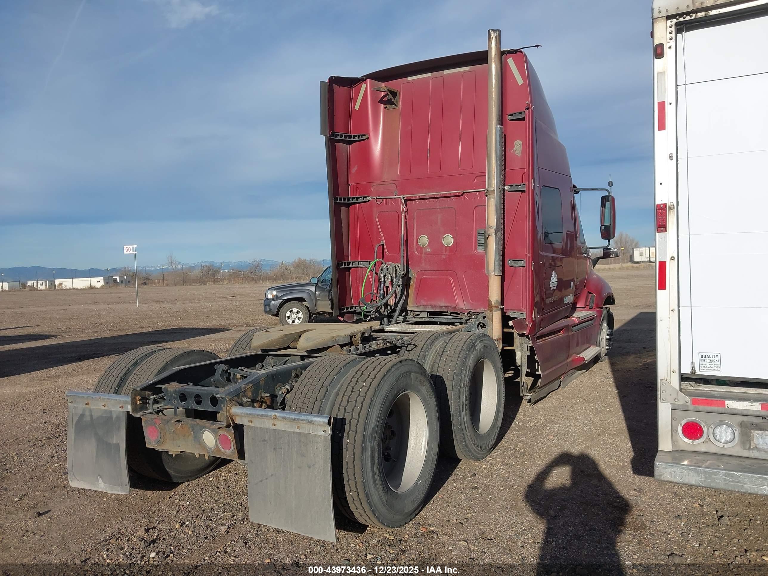 INTERNATIONAL PROSTAR image 4