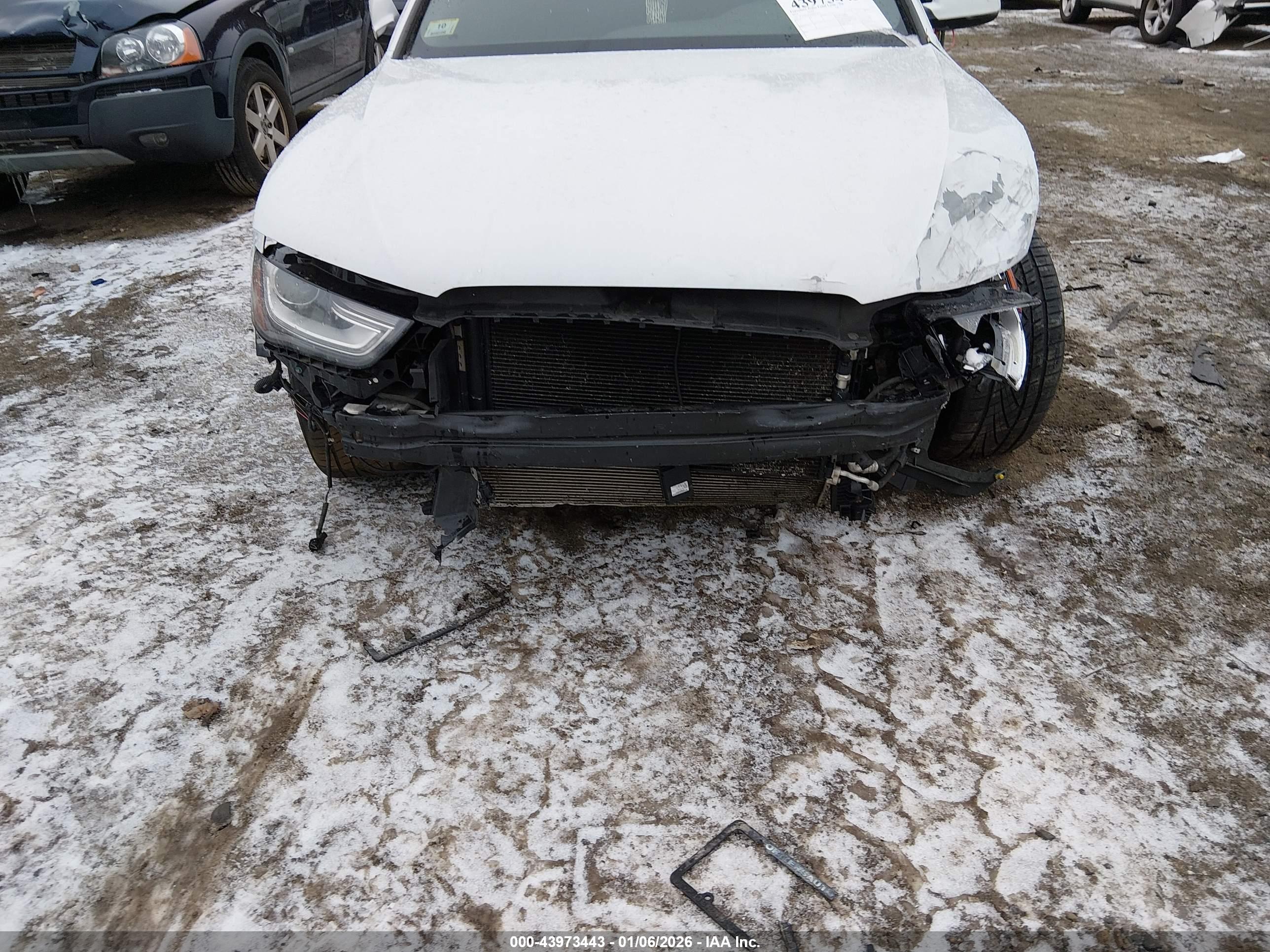 AUDI A4 image 6