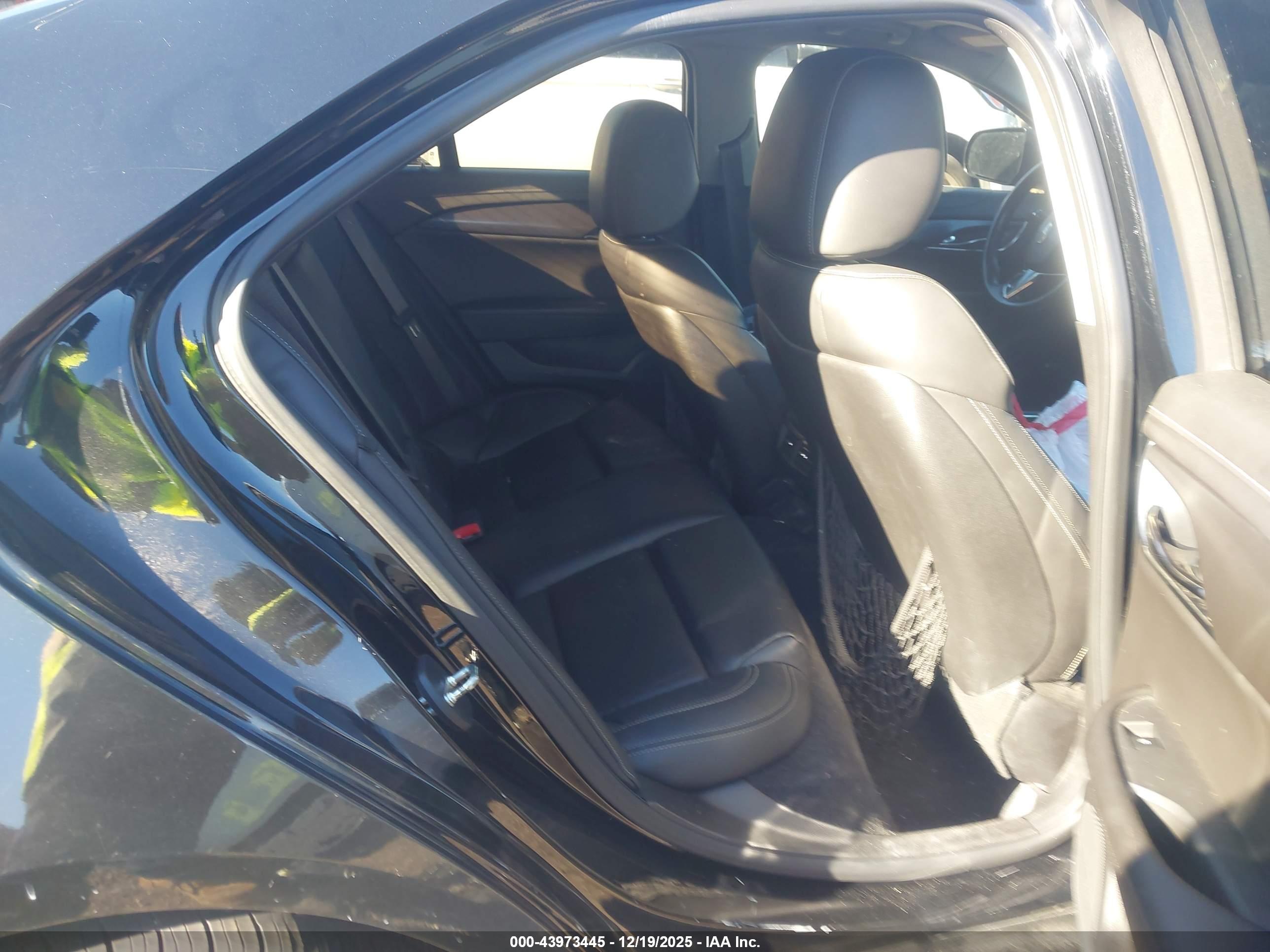 CADILLAC ATS image 8
