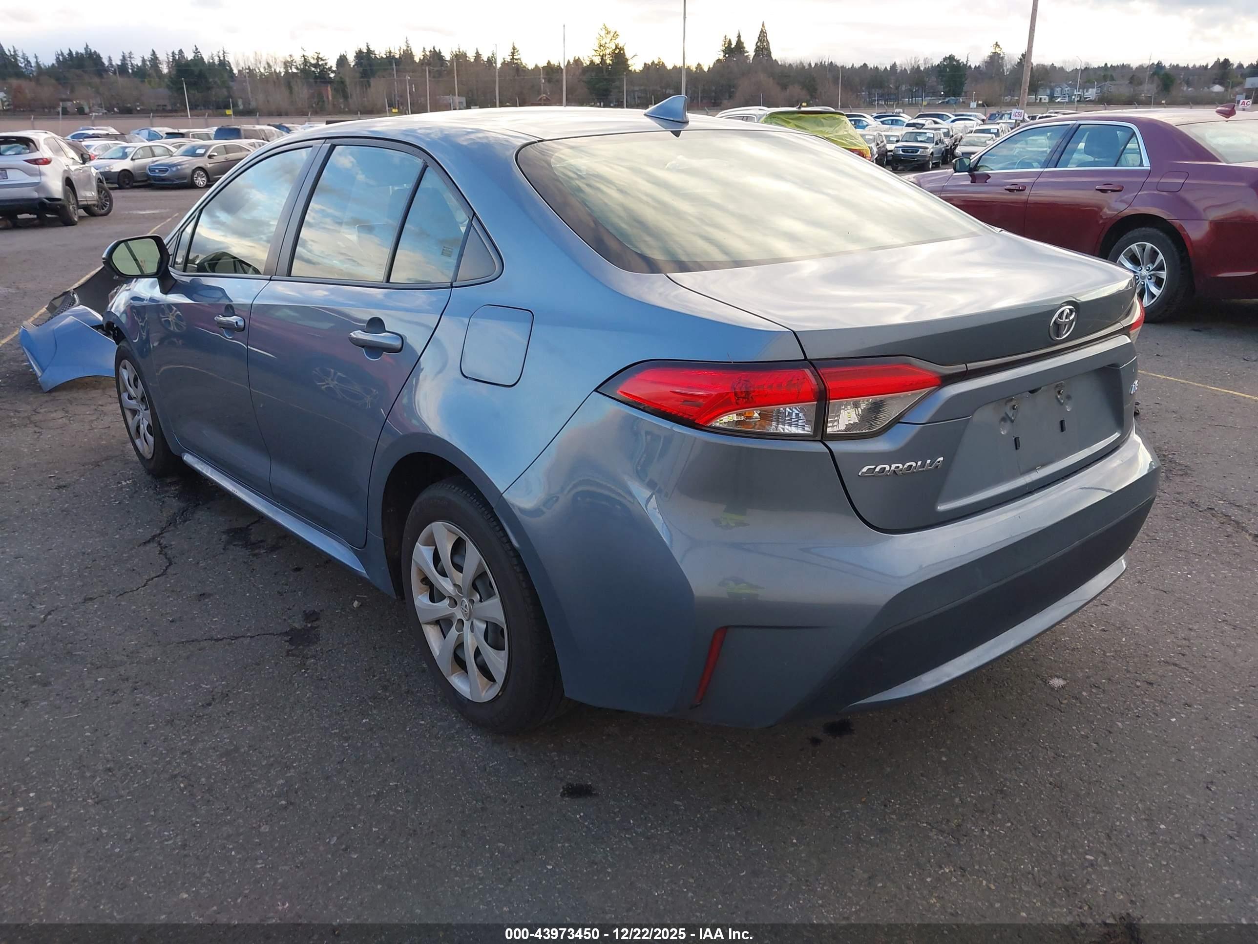 TOYOTA COROLLA image 3