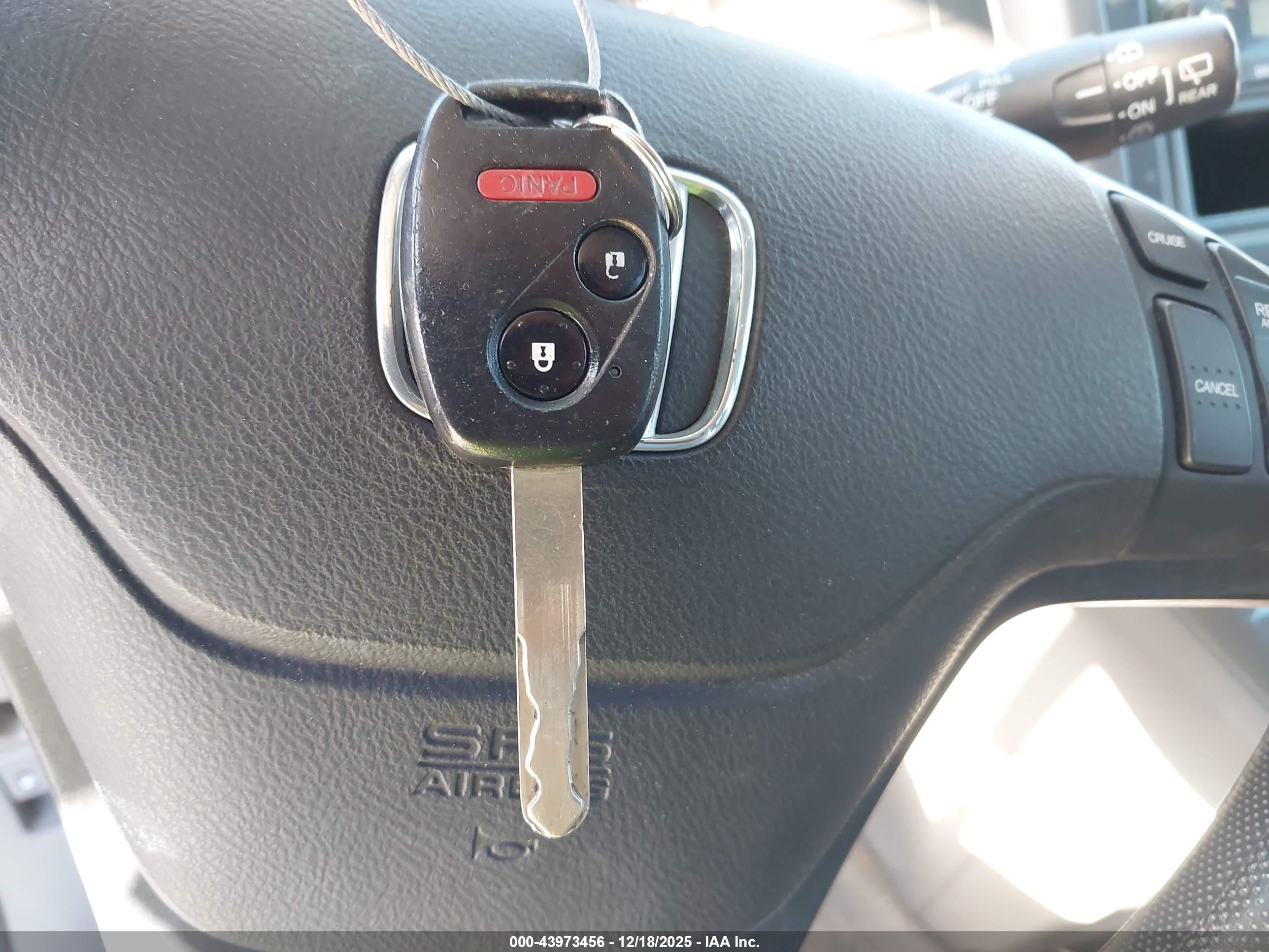 HONDA CR-V image 11