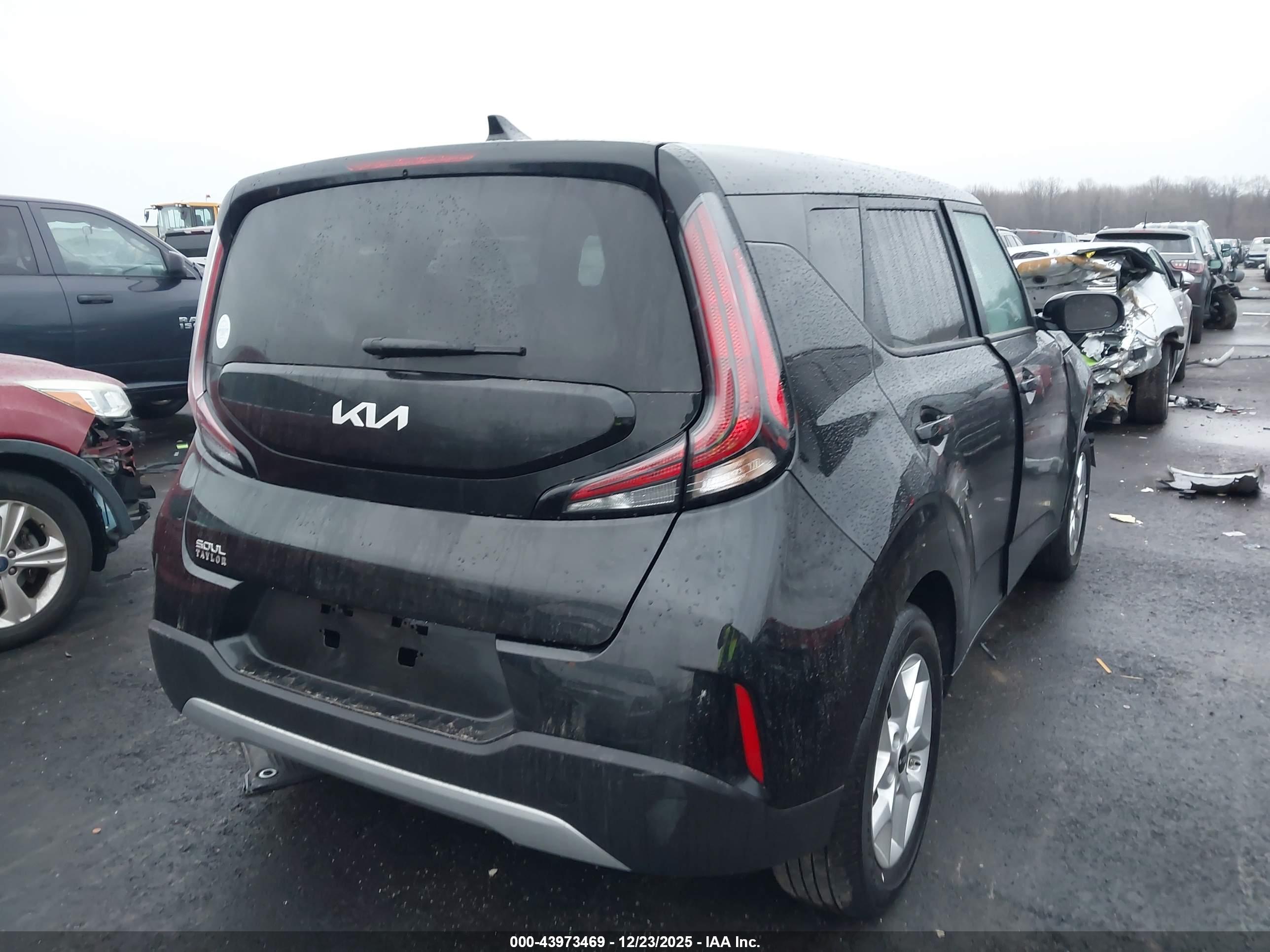 KIA SOUL image 4