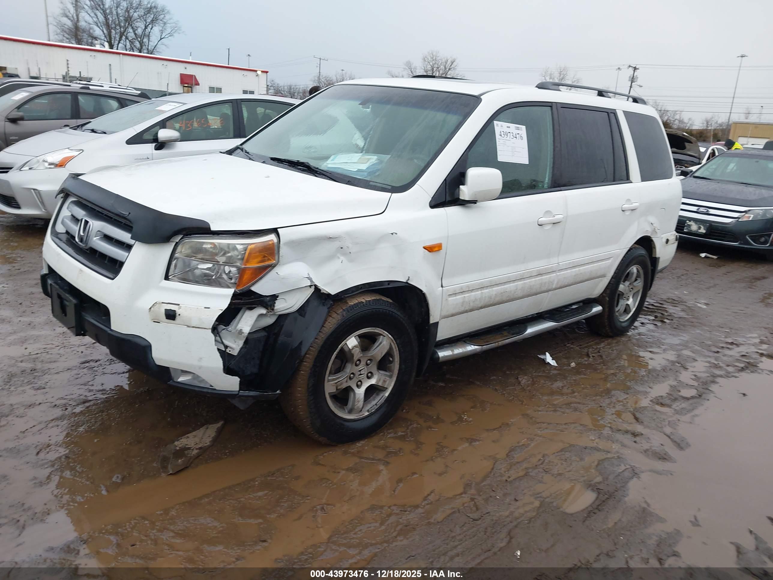 HONDA PILOT image 2