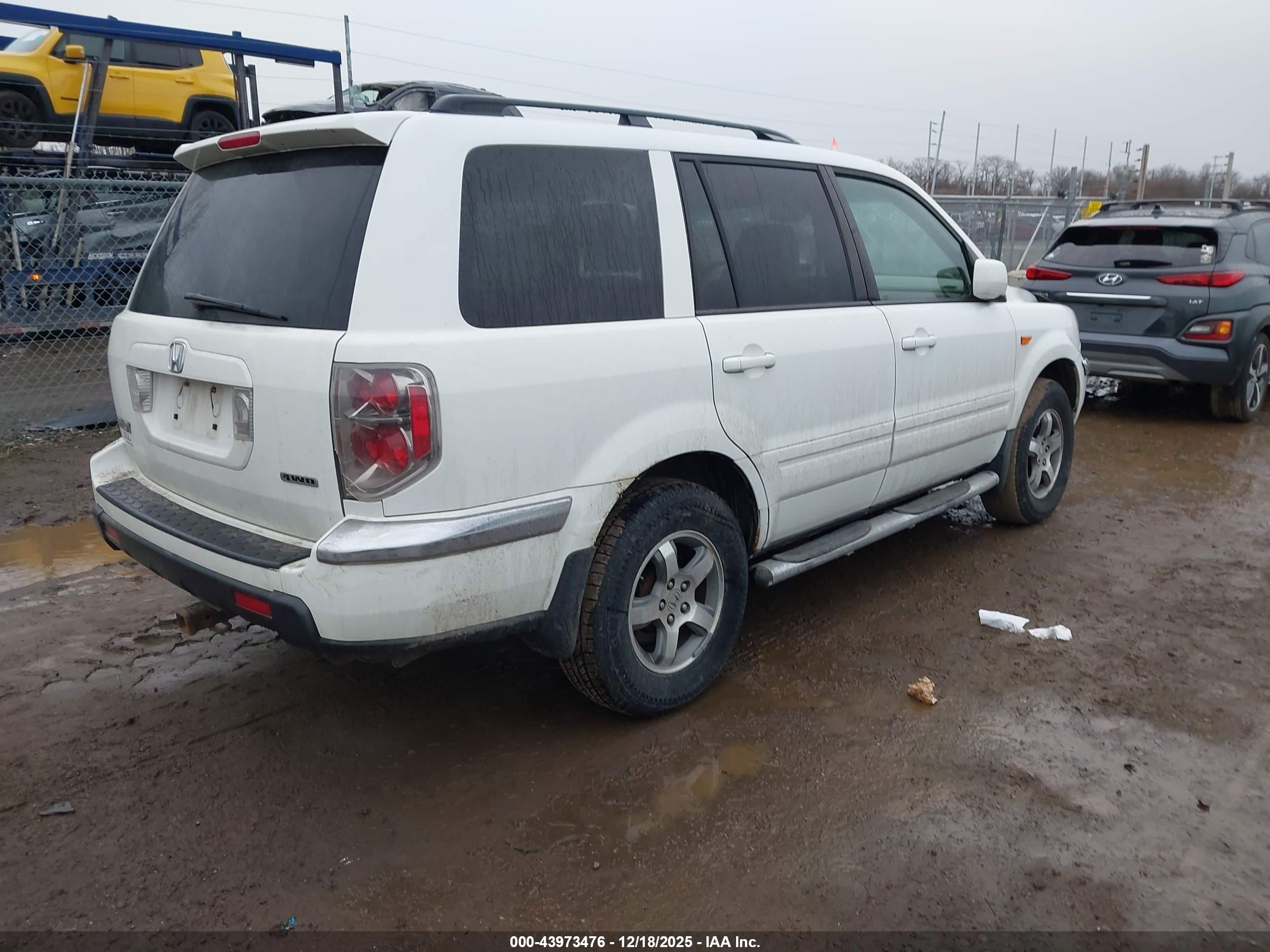 HONDA PILOT image 4