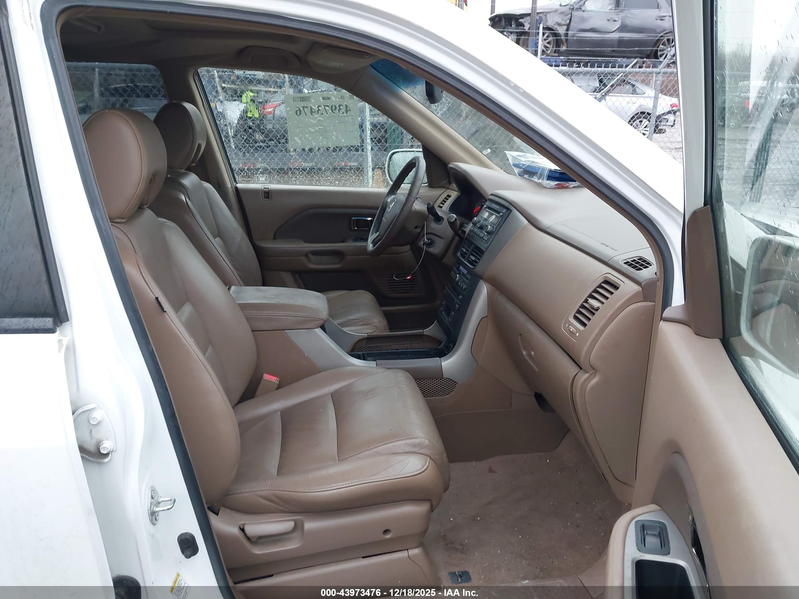 HONDA PILOT image 5