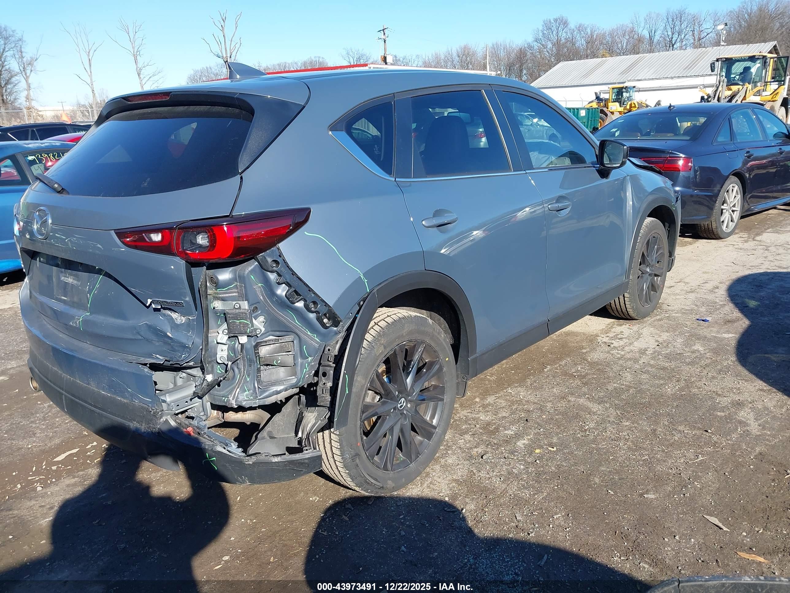 MAZDA CX-5 image 4