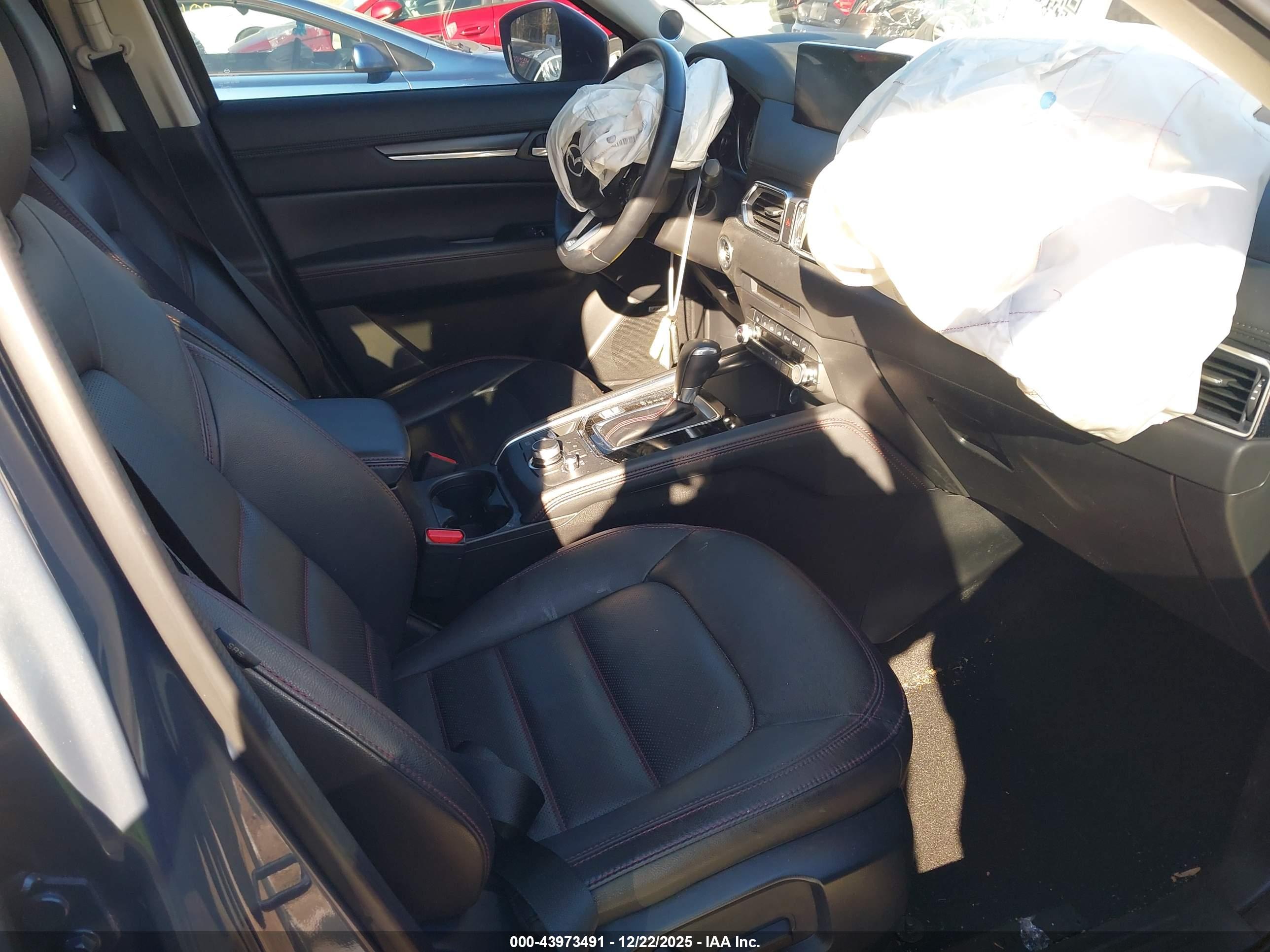 MAZDA CX-5 image 5